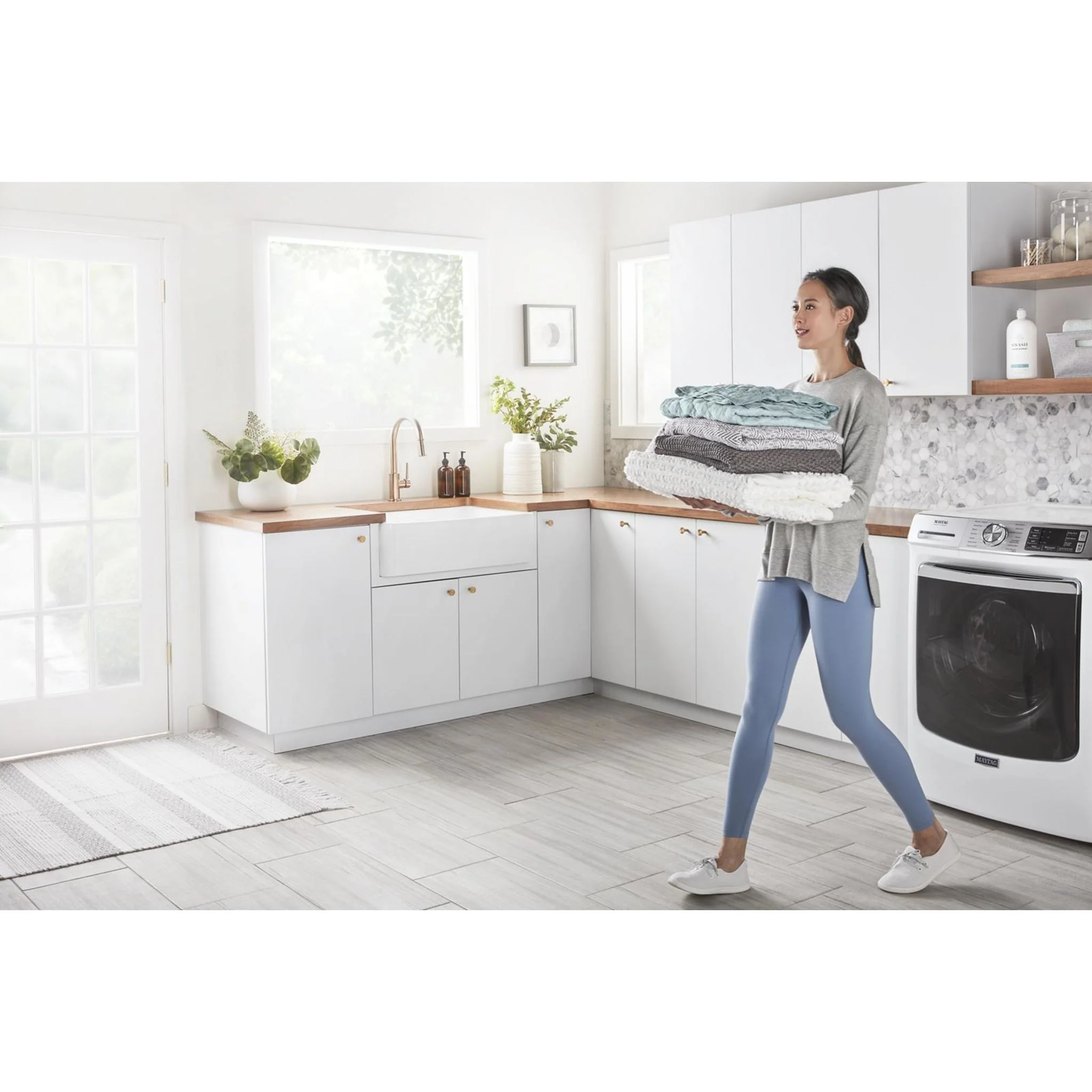 Maytag Smart Front Load Washer with Extra Power and 24-Hr Fresh Hold option - 5.8 cu. ft. -White (MHW8630HW) - Image 33
