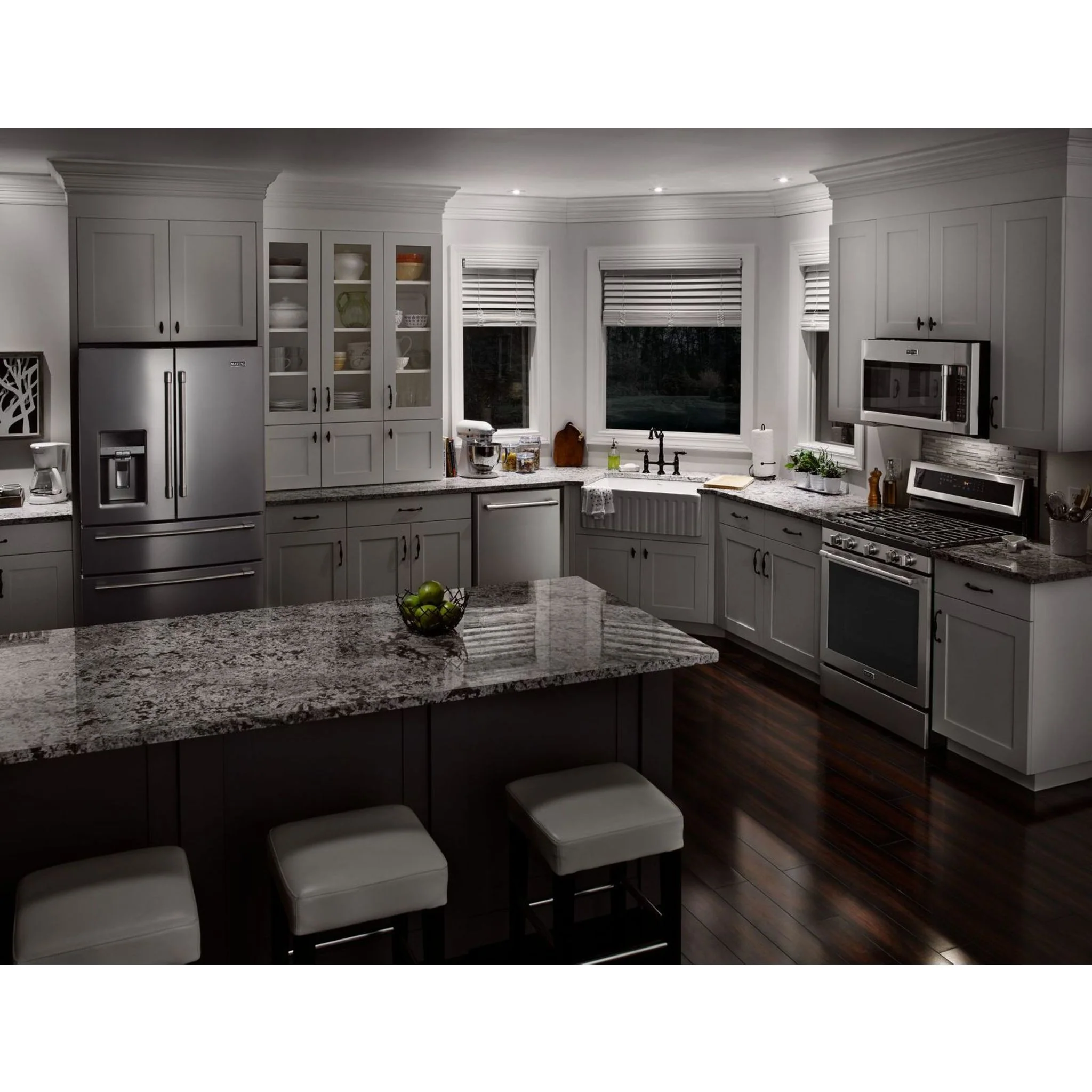 Maytag 30" WIDE GAS RANGE WITH TRUE CONVECTION AND POWER PREHEAT - 5.8 cu. ft. (MGR8800FZ) - Image 14