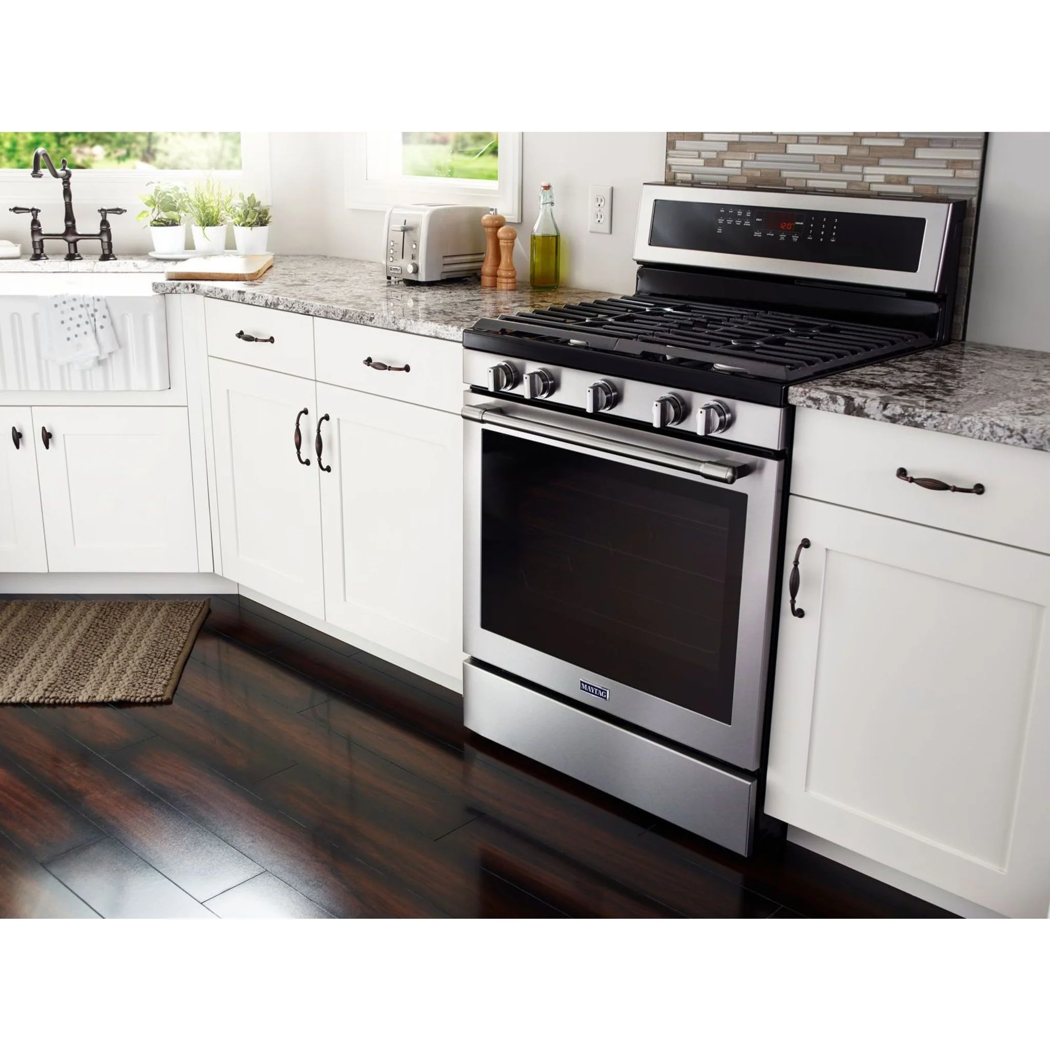 Maytag 30" WIDE GAS RANGE WITH TRUE CONVECTION AND POWER PREHEAT - 5.8 cu. ft. (MGR8800FZ) - Image 17