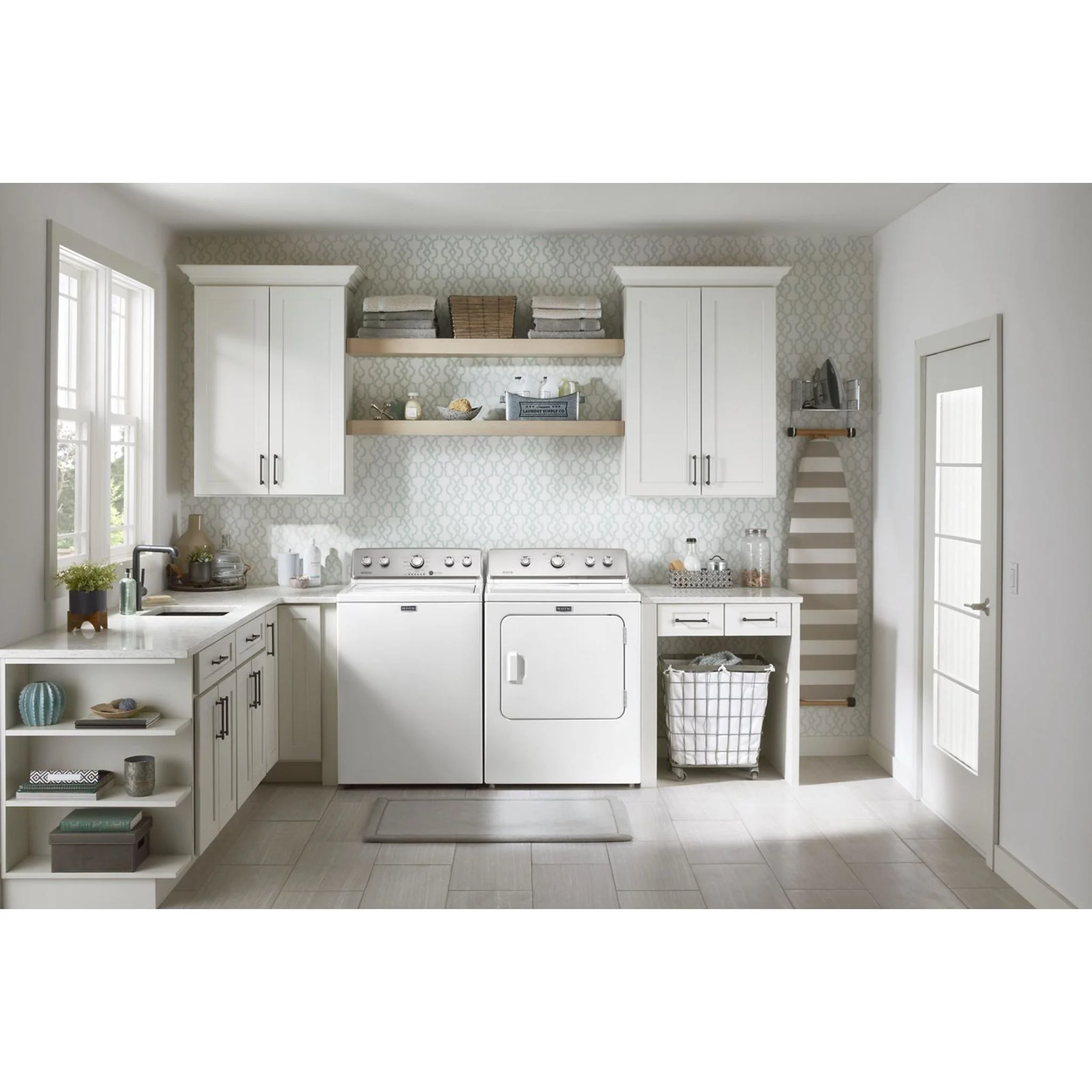 Maytag Top Load Washer with the Deep Water Wash Option and PowerWash® Cycle4.9 cu. ft. I.E.C. (MVWC565FW) - Image 24