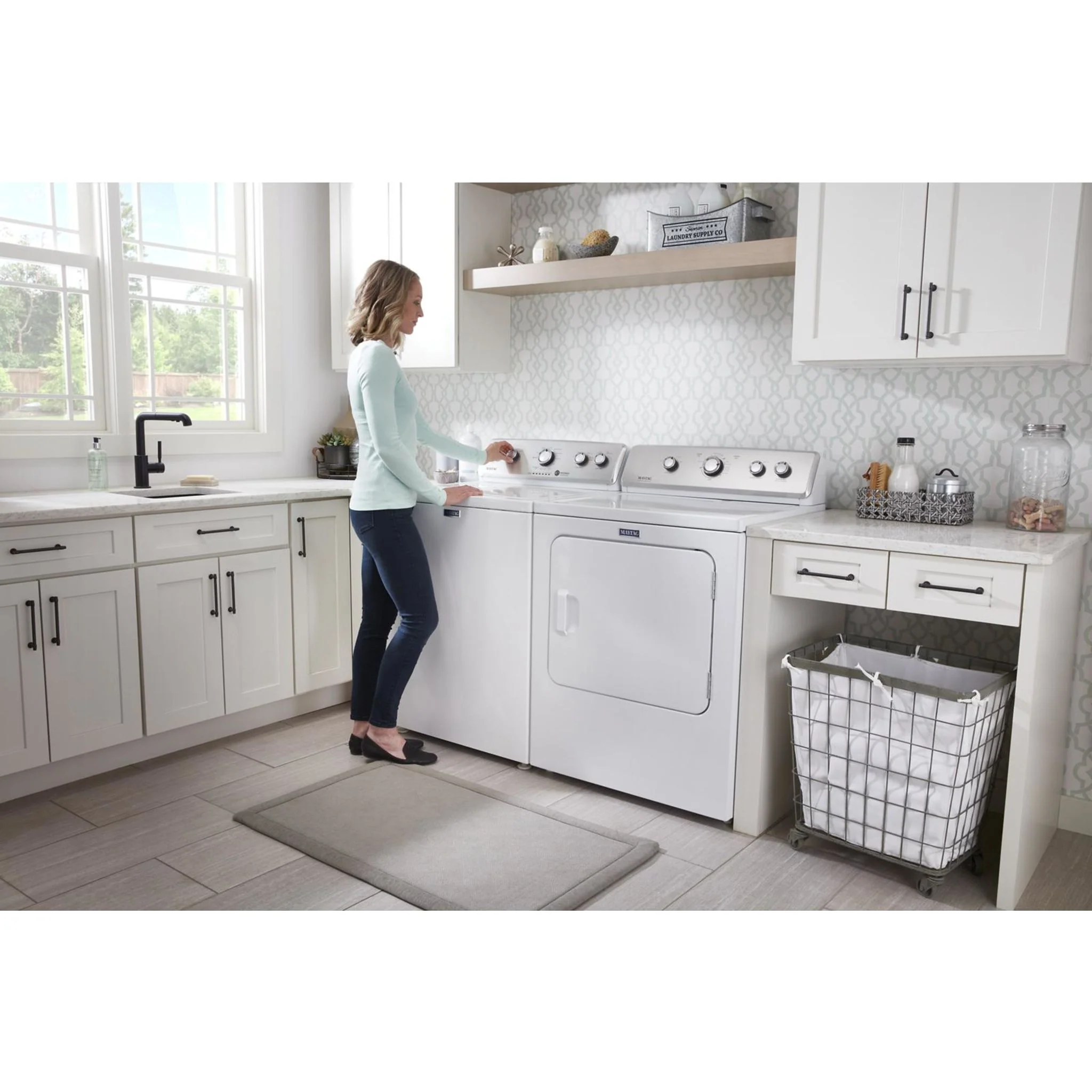 Maytag Top Load Washer with the Deep Water Wash Option and PowerWash® Cycle4.9 cu. ft. I.E.C. (MVWC565FW) - Image 8