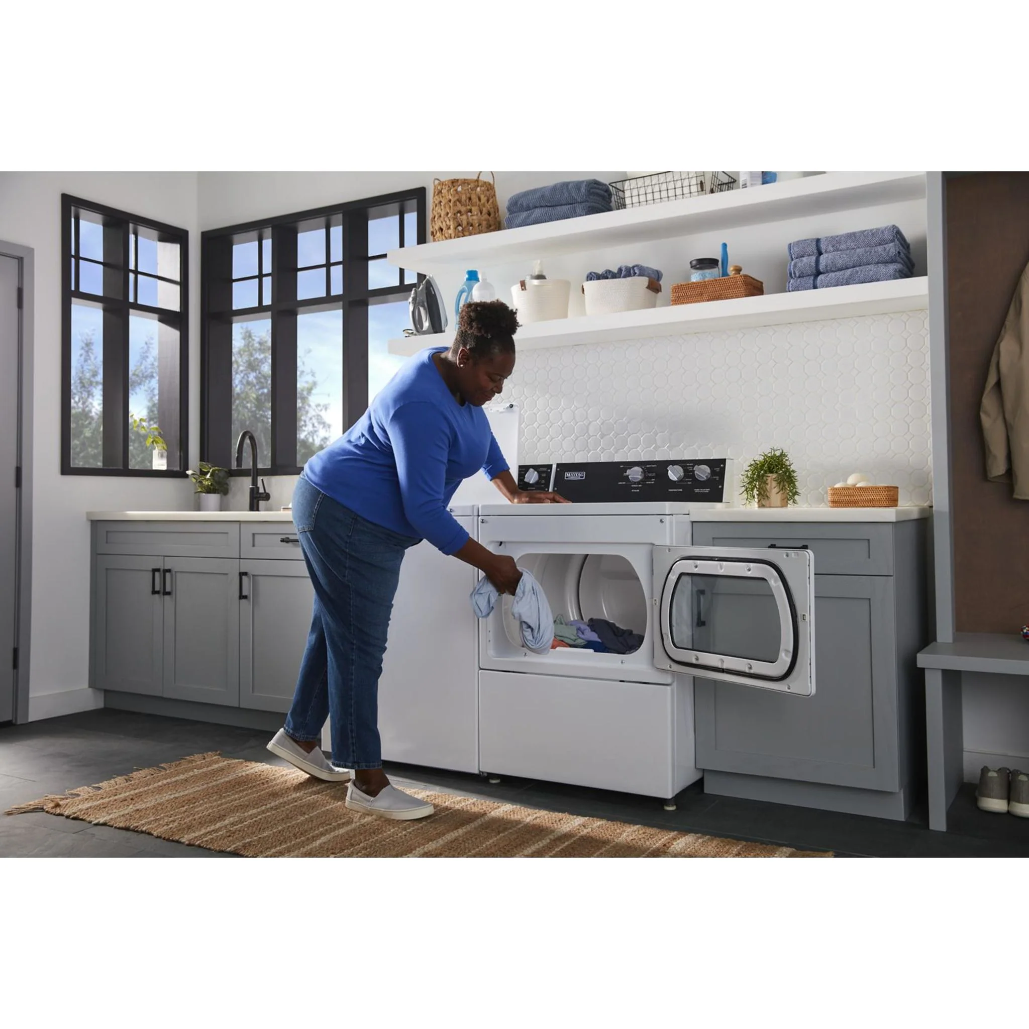 Maytag Commercial-Grade Residential Agitator Washer - 4.0 cu. ft (I.E.C.) -White (MVWP586GW) - Image 6