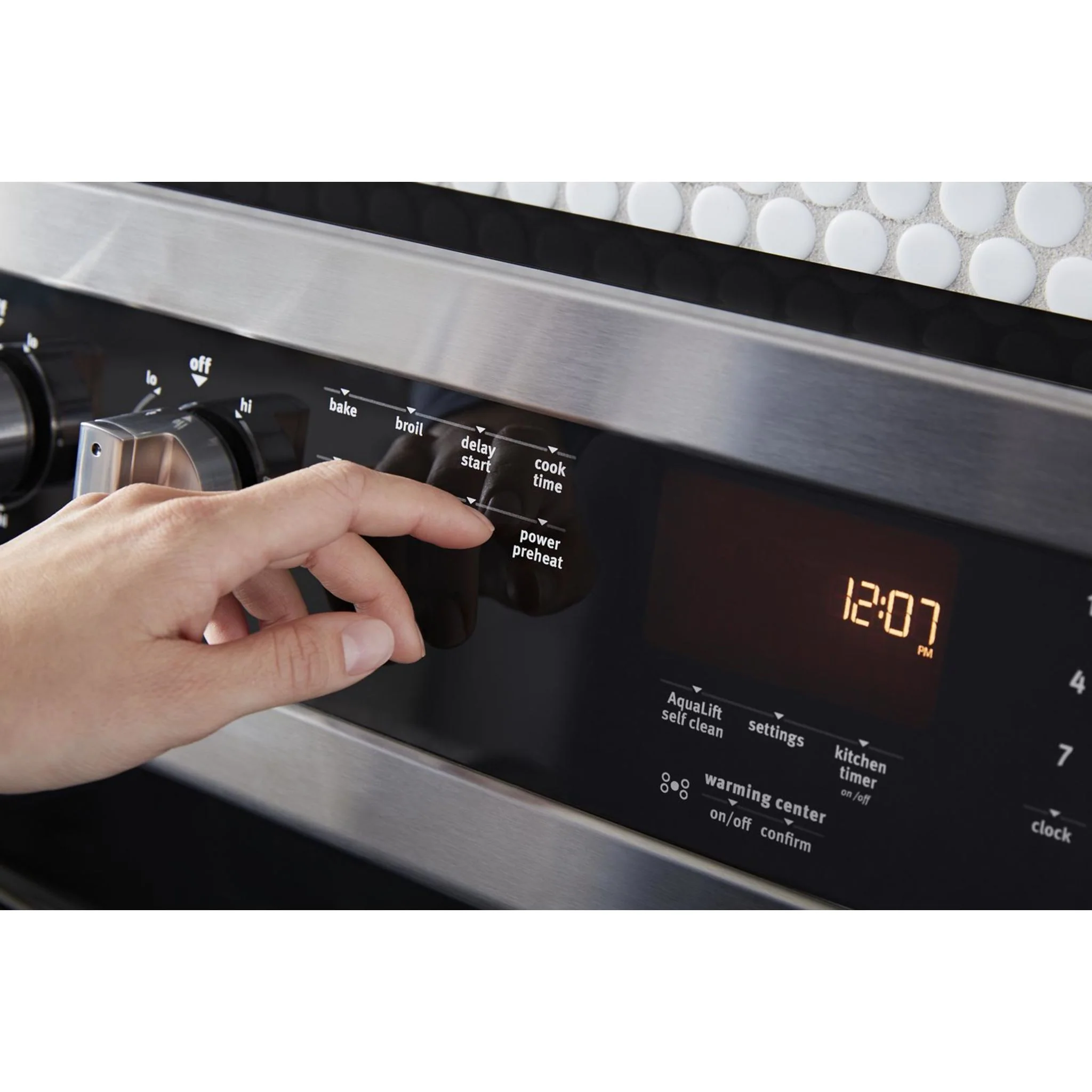 Maytag 30" WIDE ELECTRIC RANGE WITH TRUE CONVECTION AND POWER PREHEAT - 6.4 cu. ft. (YMER8800FZ) - Image 31