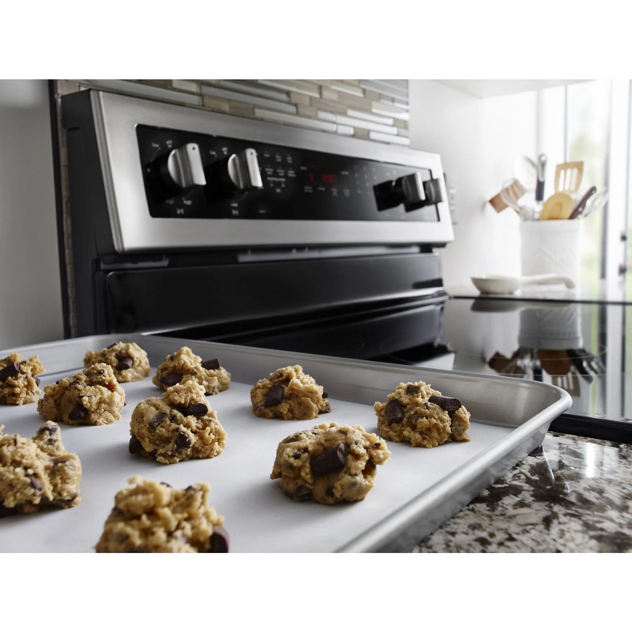 Maytag 30" WIDE ELECTRIC RANGE WITH TRUE CONVECTION AND POWER PREHEAT - 6.4 cu. ft. (YMER8800FZ) - Image 44