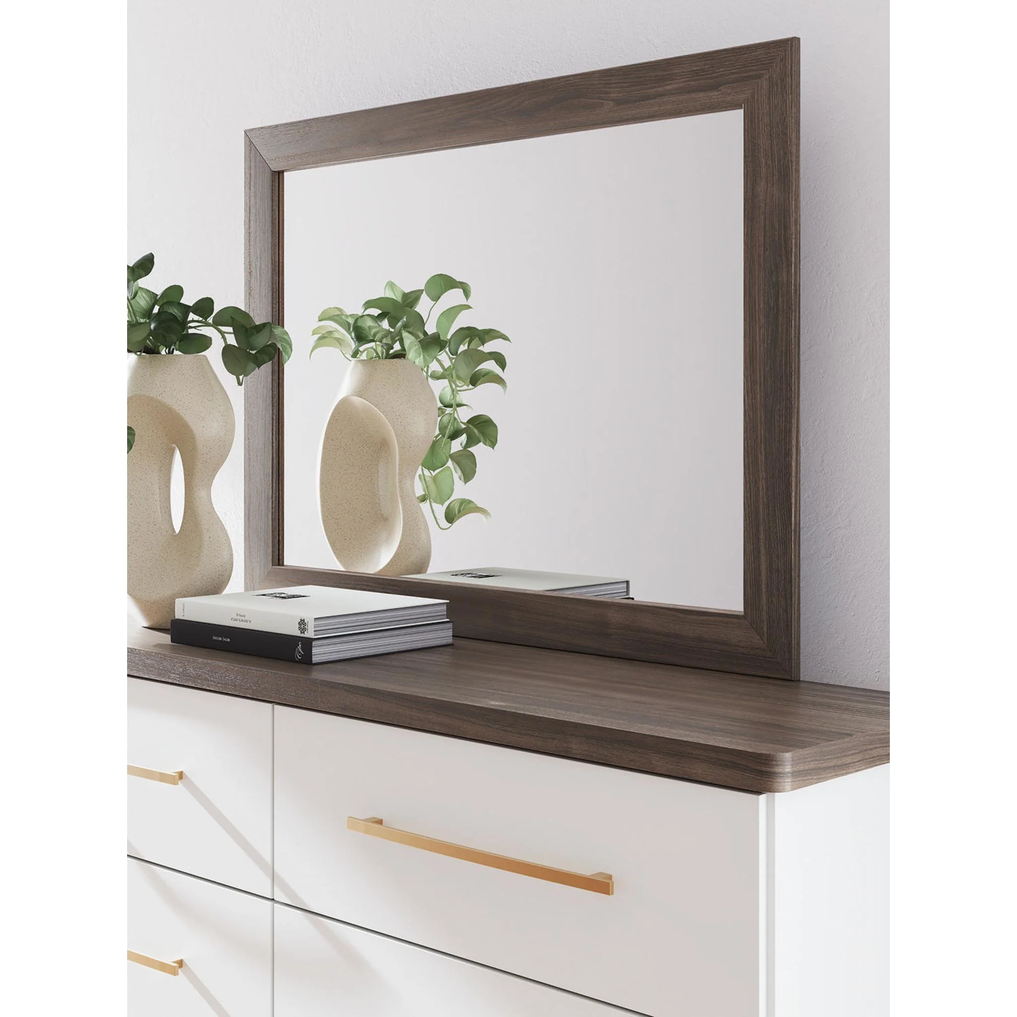 Mazilar Dresser and Mirror - Image 5
