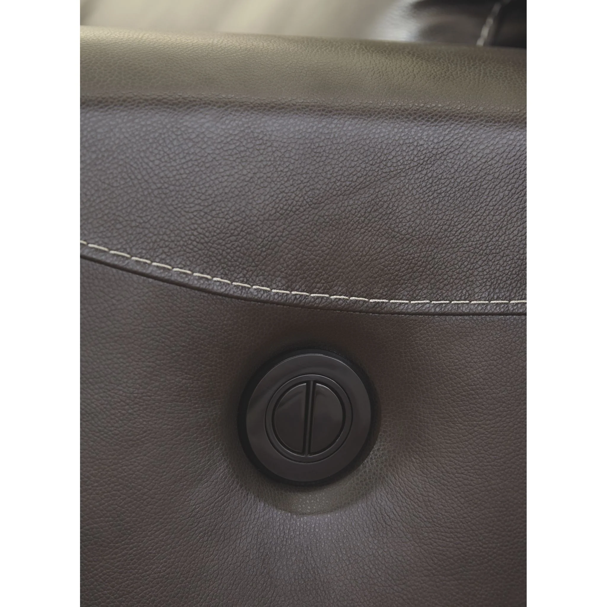 McCaskill Wide Seat Recliner - Image 4