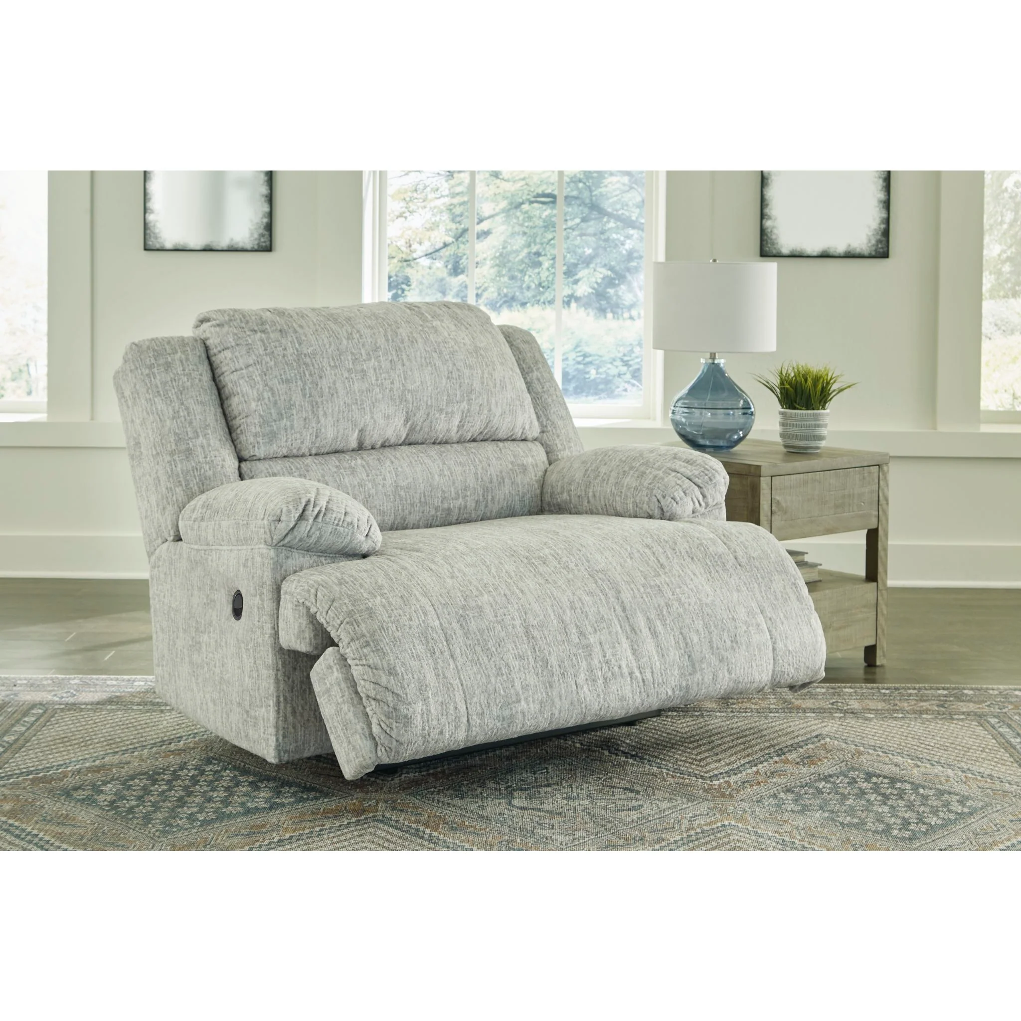 McClelland Zero Wall Wide Seat Recliner - Image 4