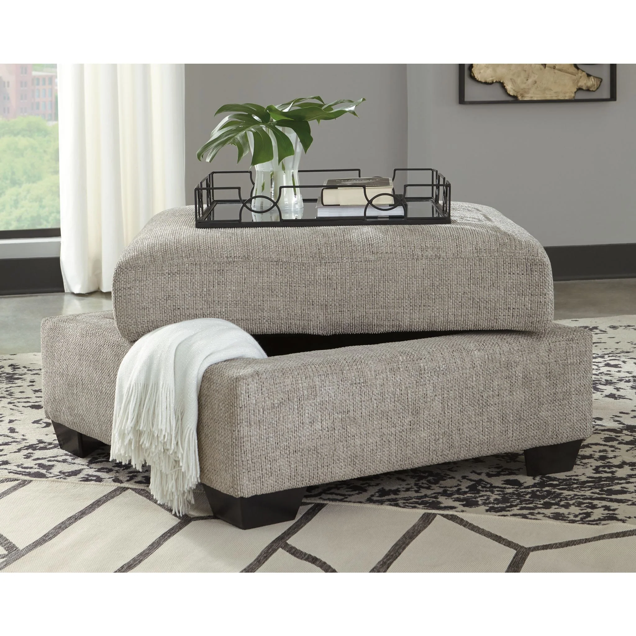Megginson Ottoman with Storage - Image 3