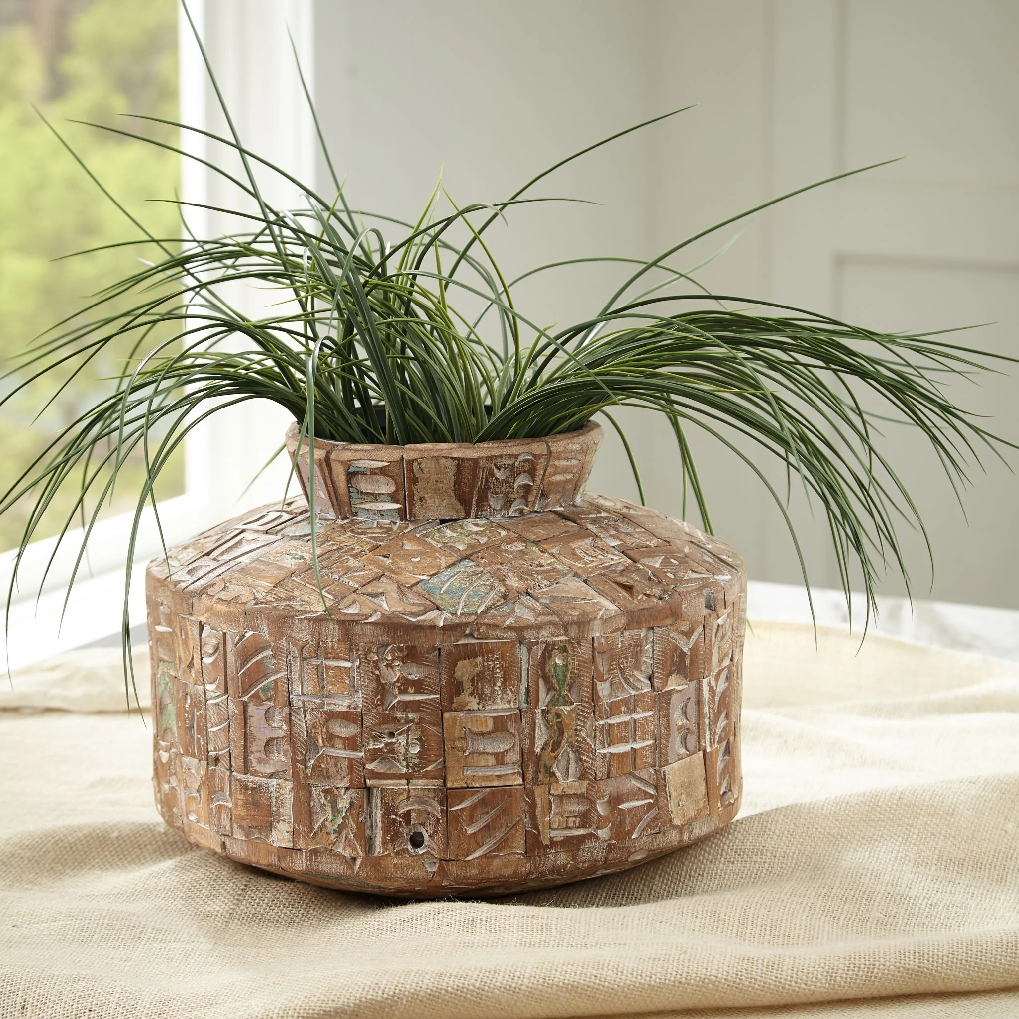 Meltland Vase - Image 2