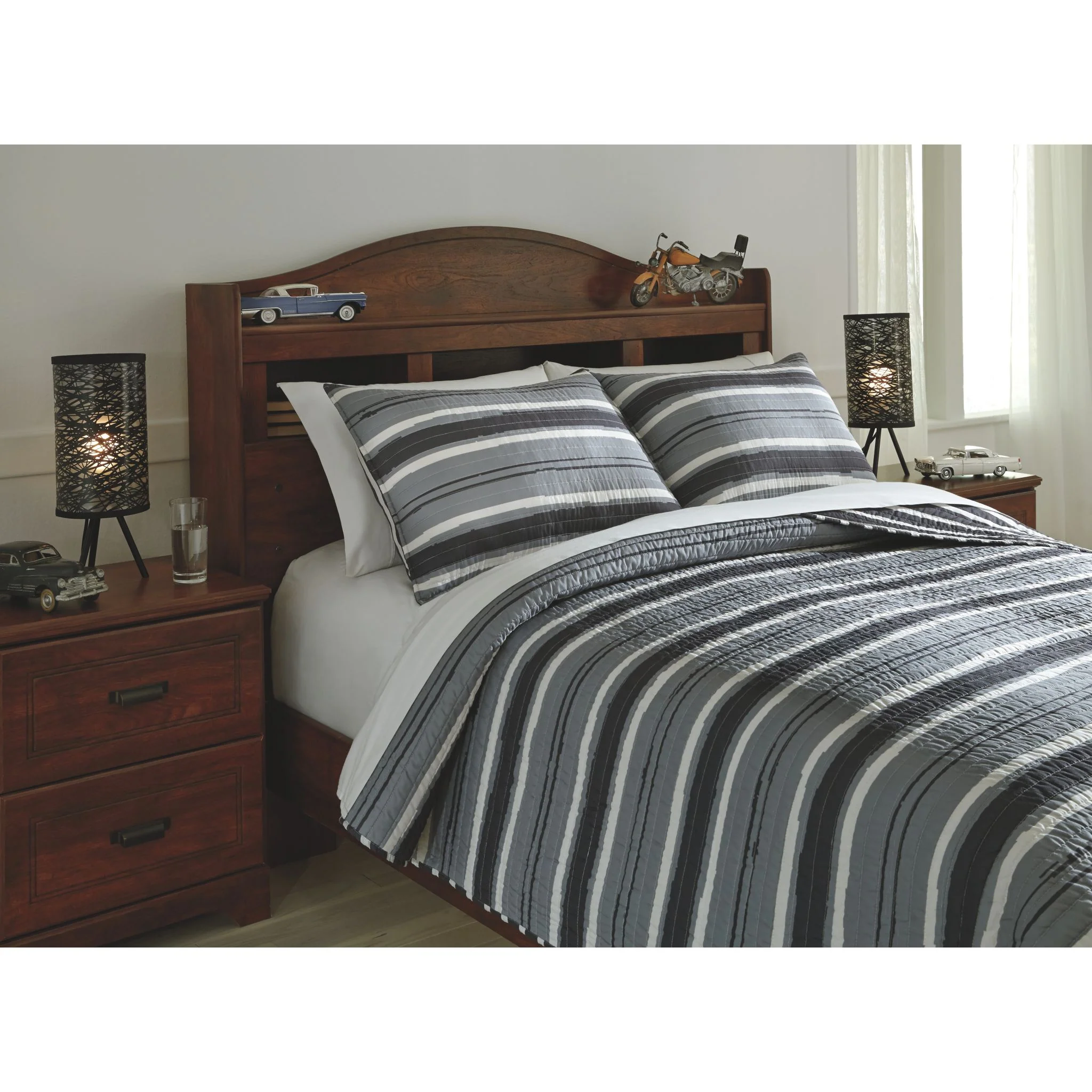 Merlin Full Coverlet Set - Image 3