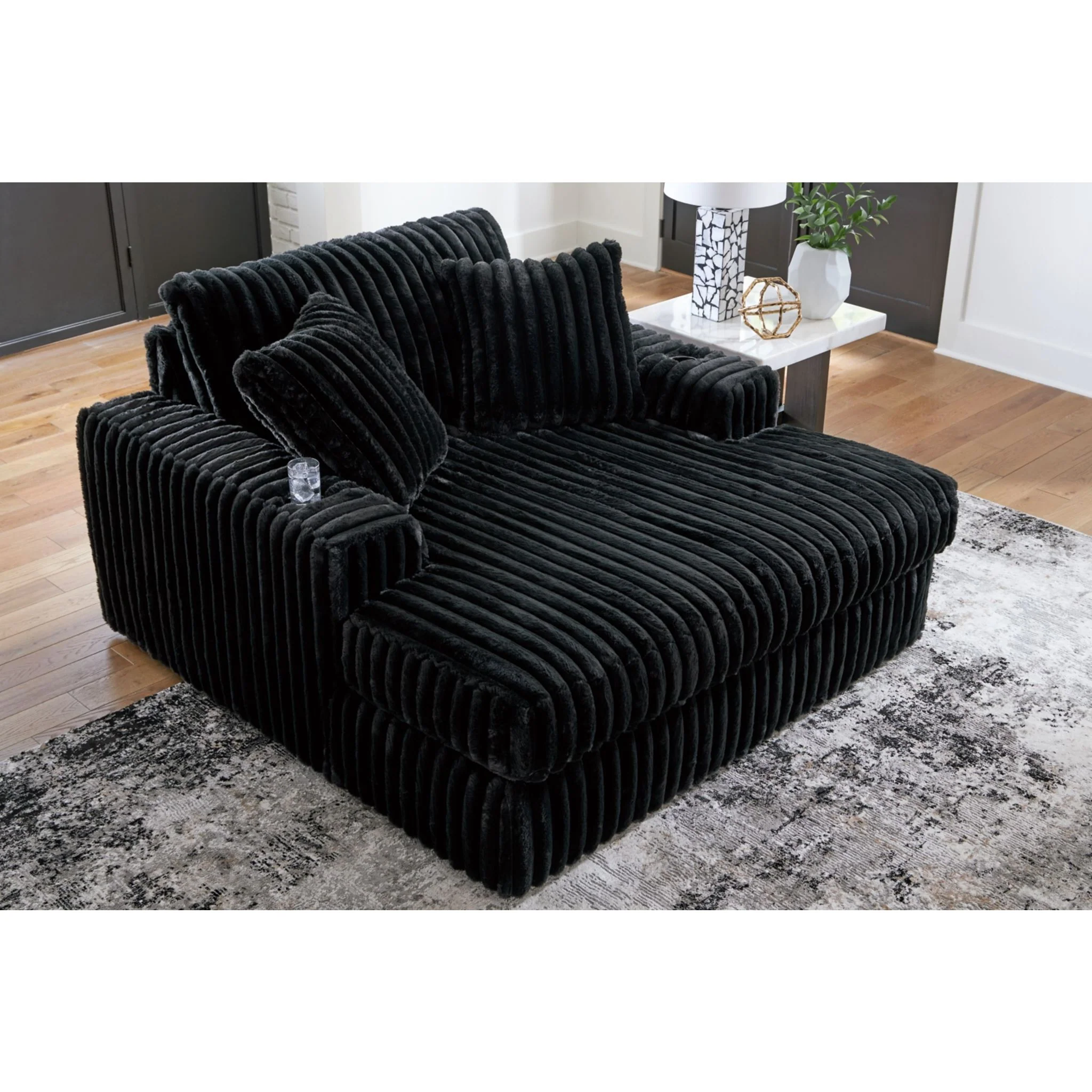 Midnight-Madness Chaise - Image 3