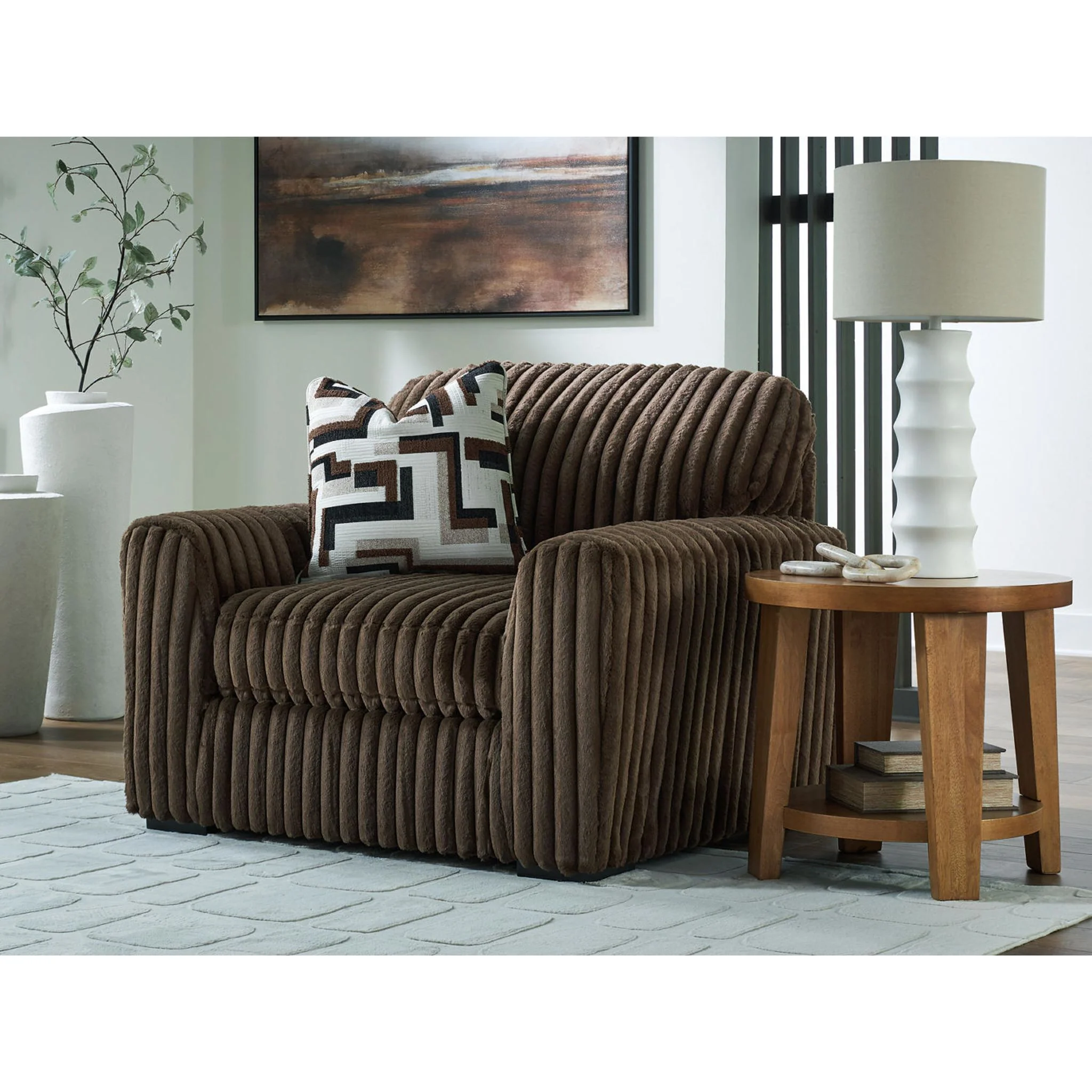 Midnight-Madness Oversized Chair - Image 2