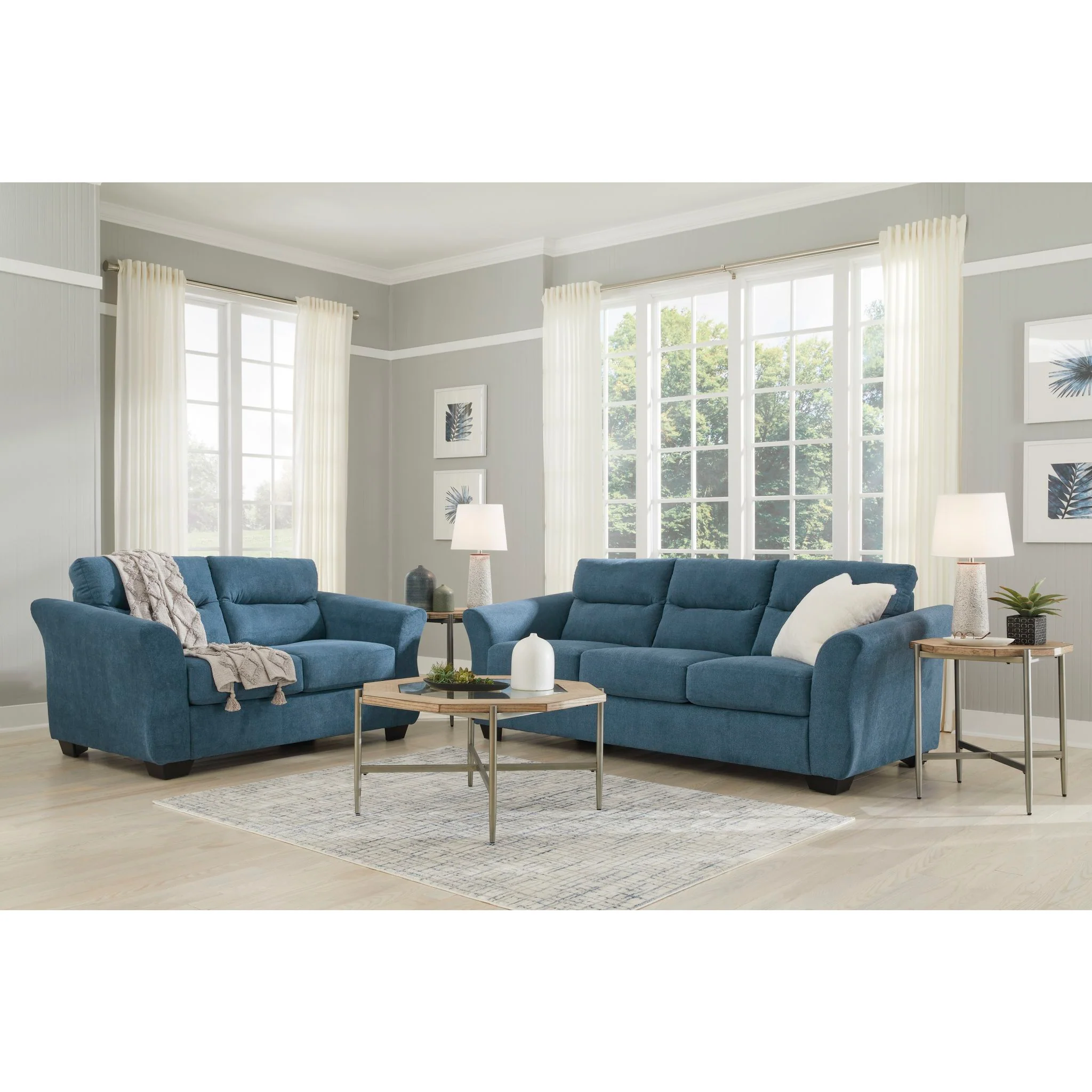 Miravel Sofa - Image 8