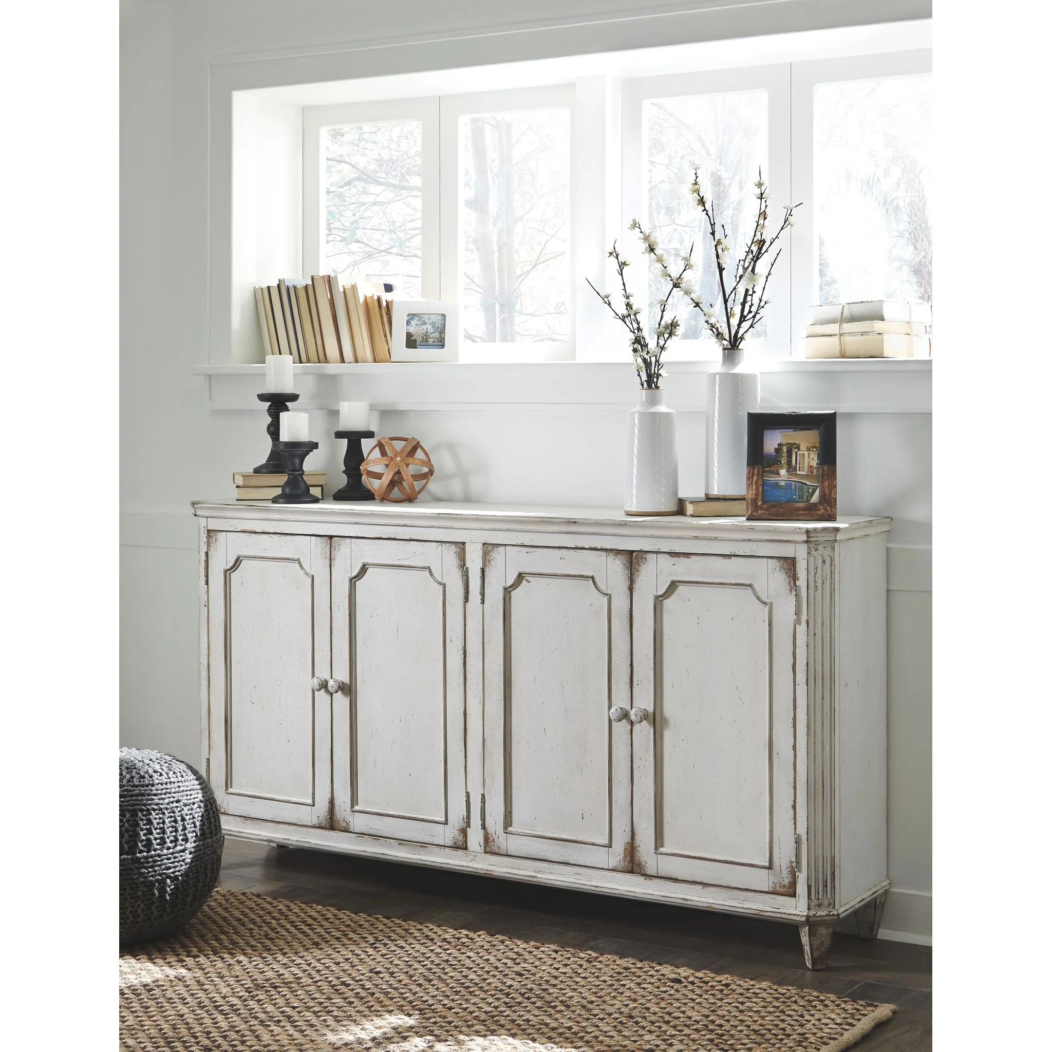 Mirimyn Accent Cabinet - Image 3