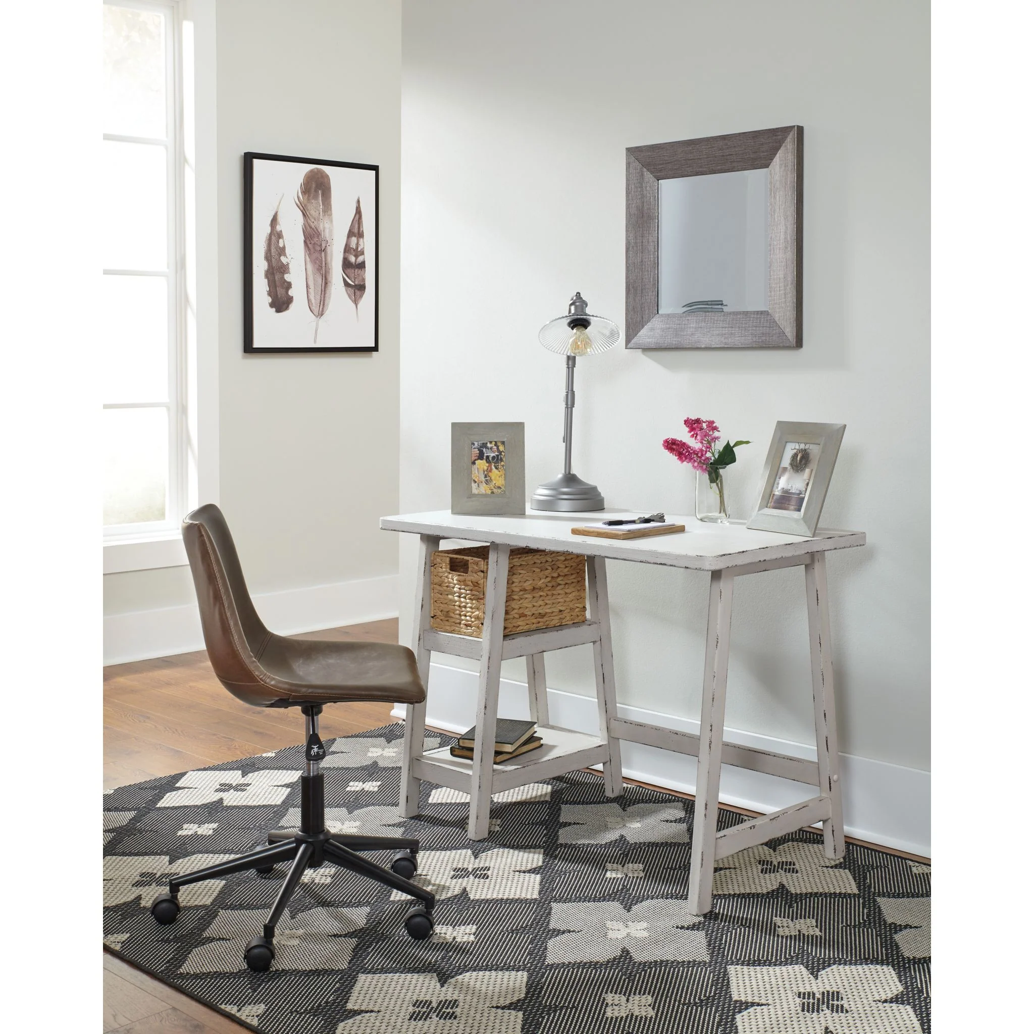 Mirimyn Desk - Image 3