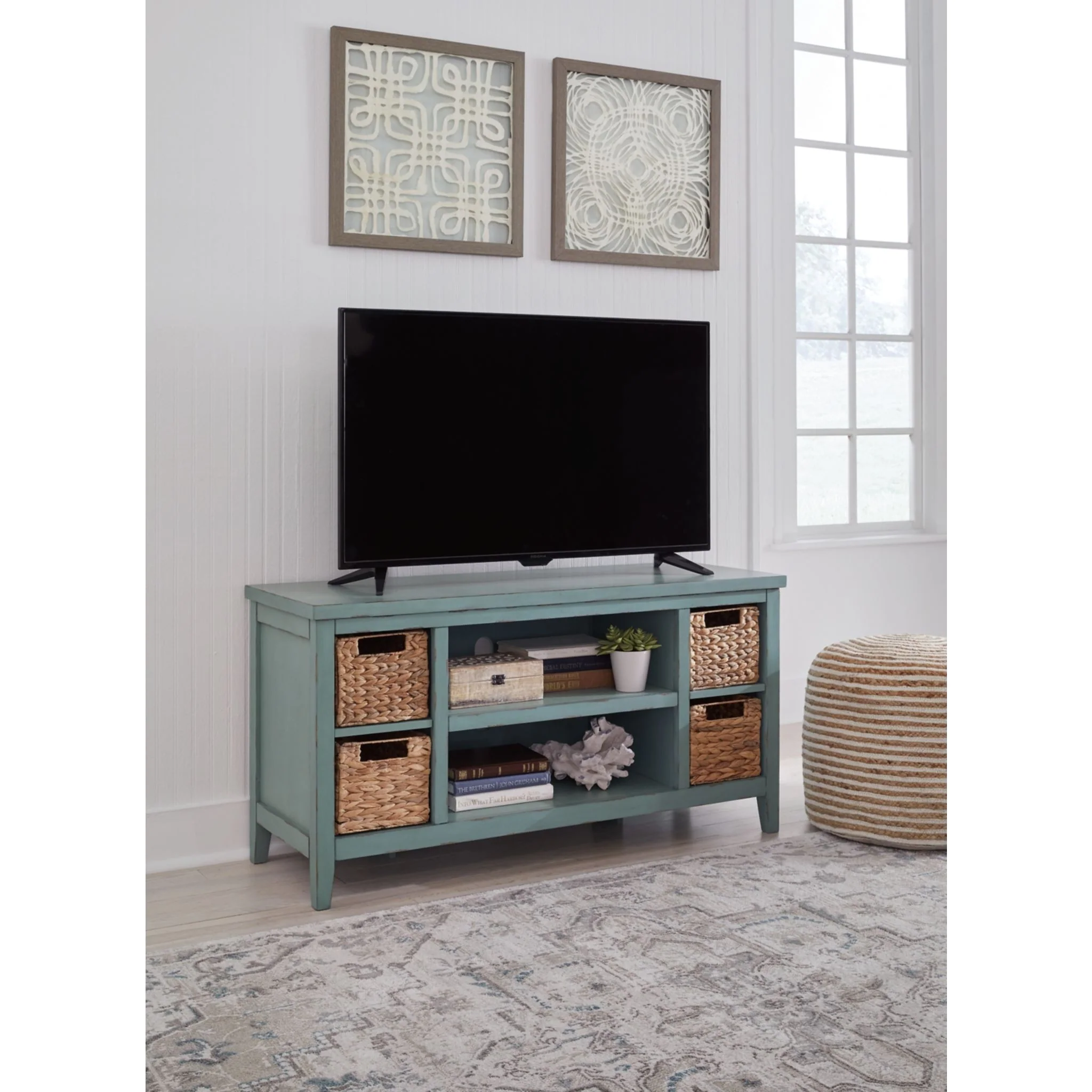 Mirimyn TV Stand - Image 2