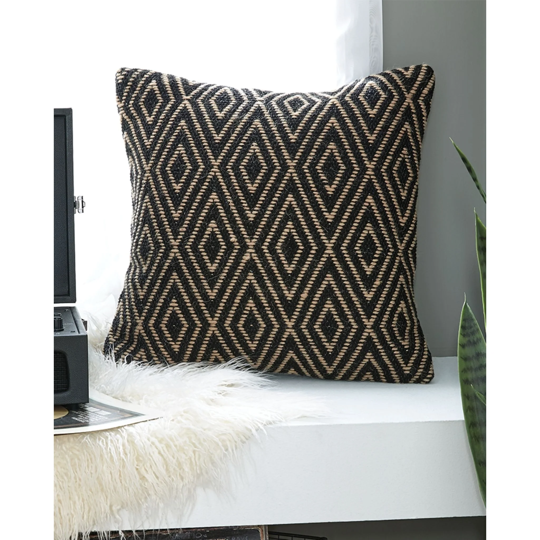 Mitt Pillow - Image 2