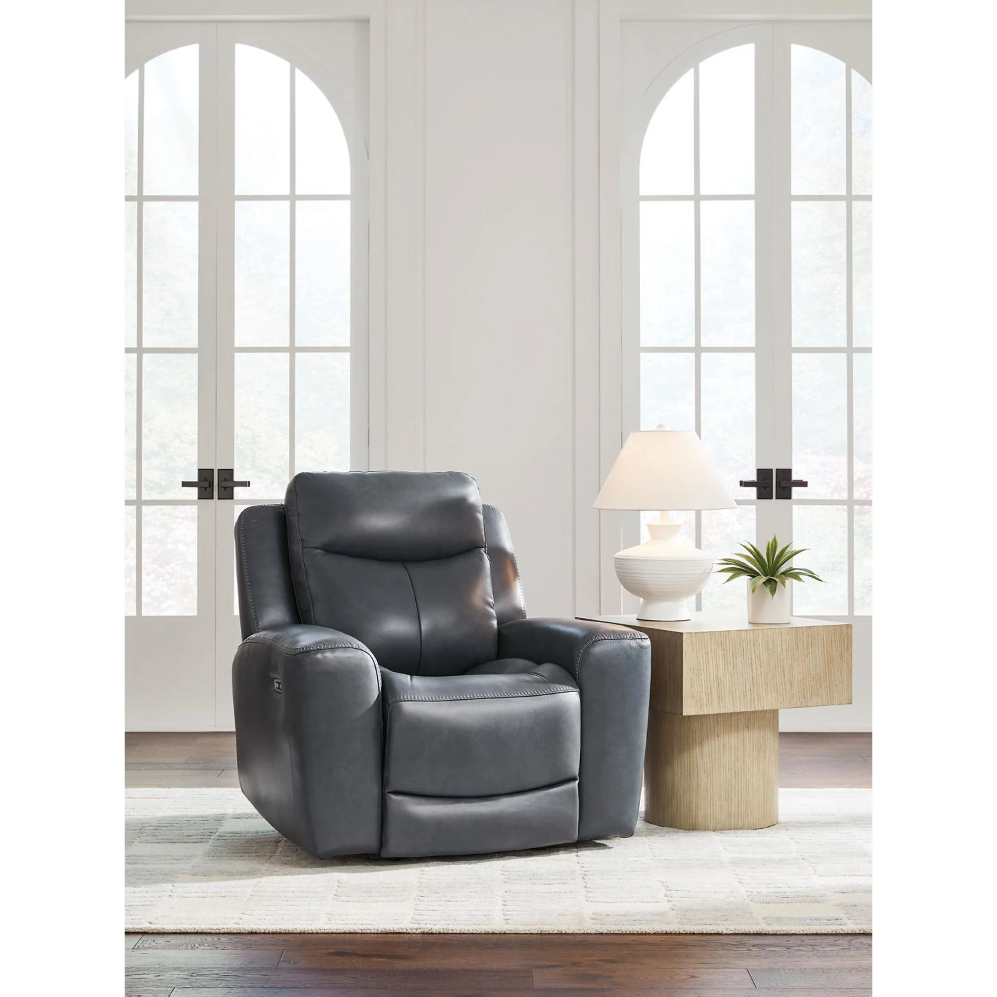Momentum Moves Power Recliner - Image 2