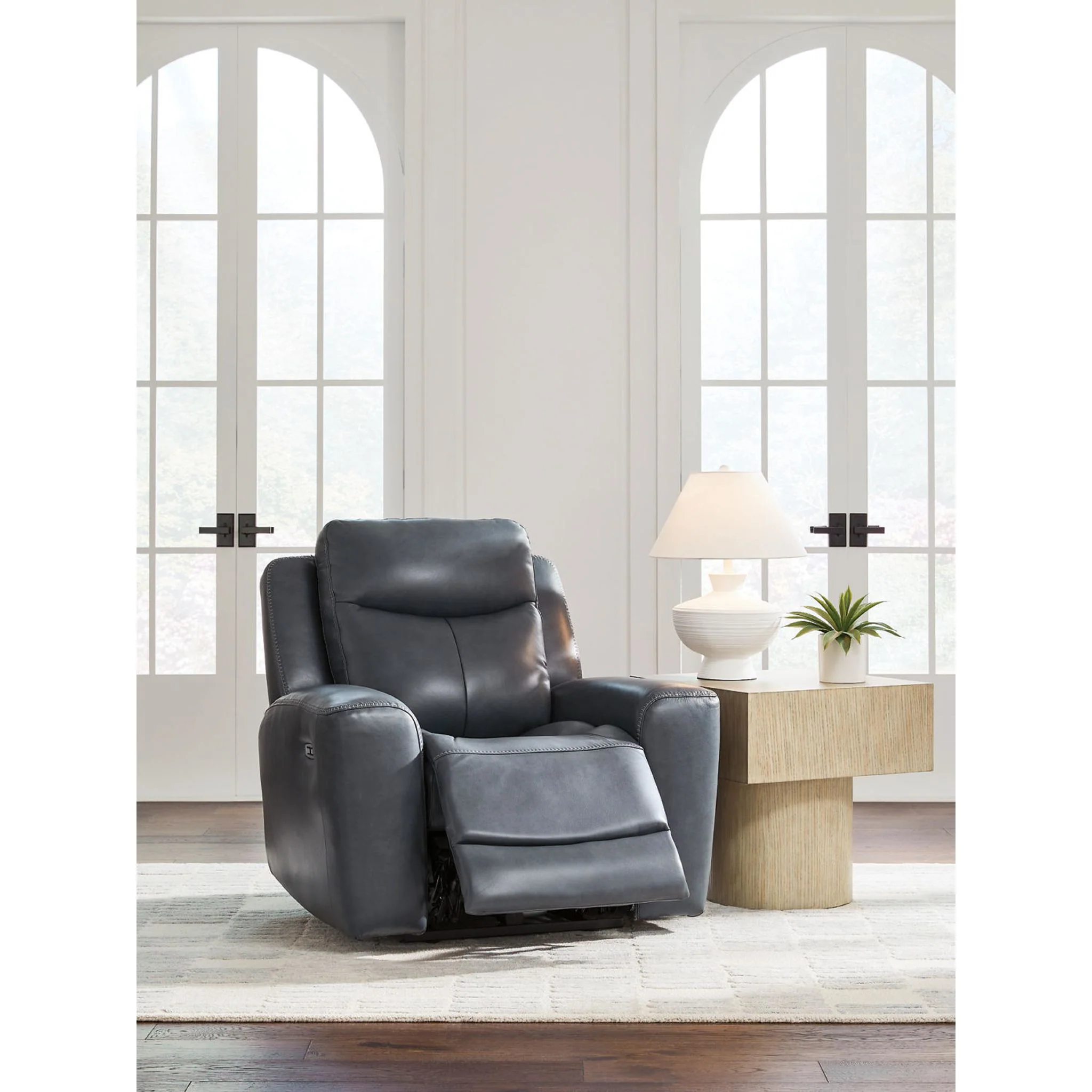Momentum Moves Power Recliner - Image 9