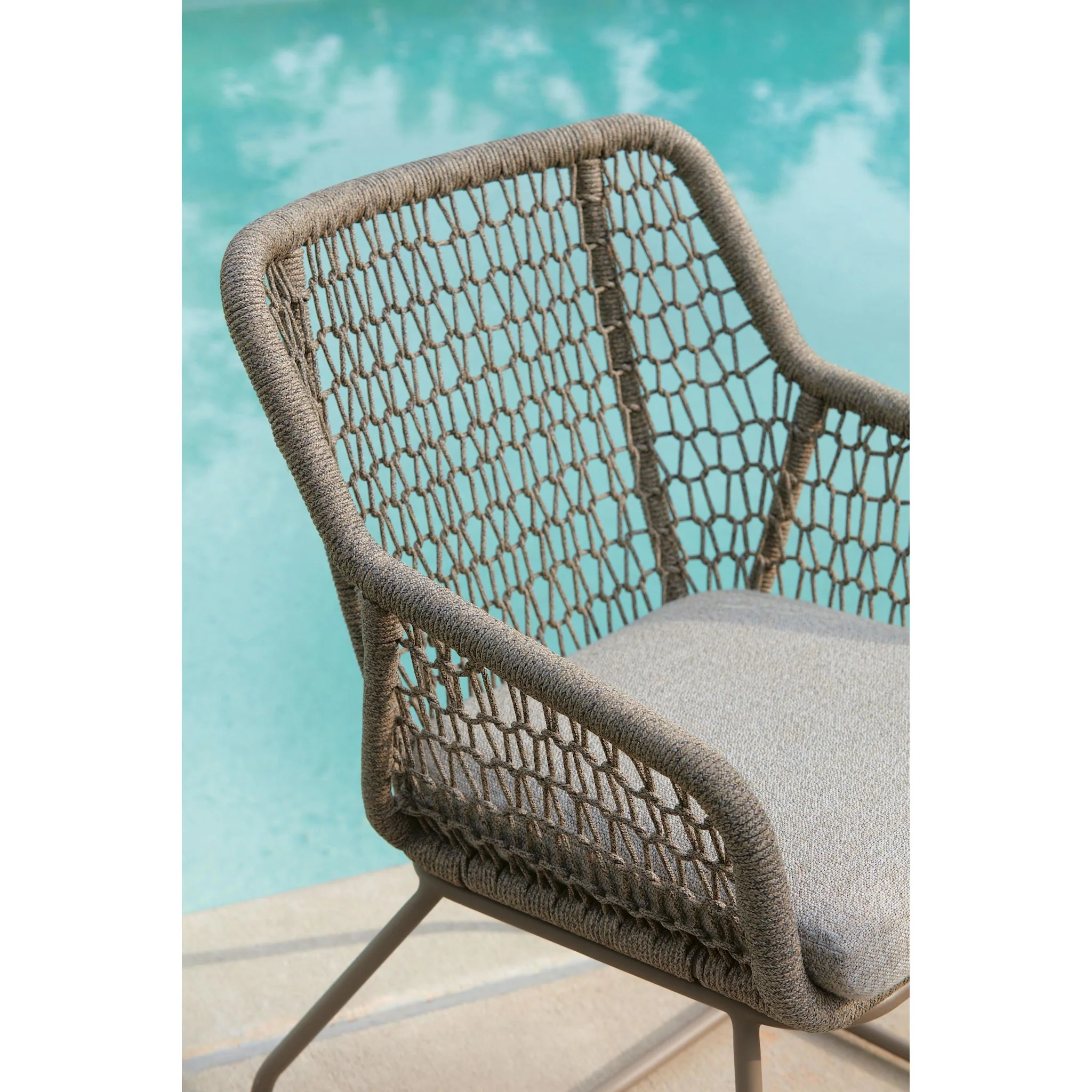 Monarch Heights 3 Piece Outdoor Chat Set - Image 16
