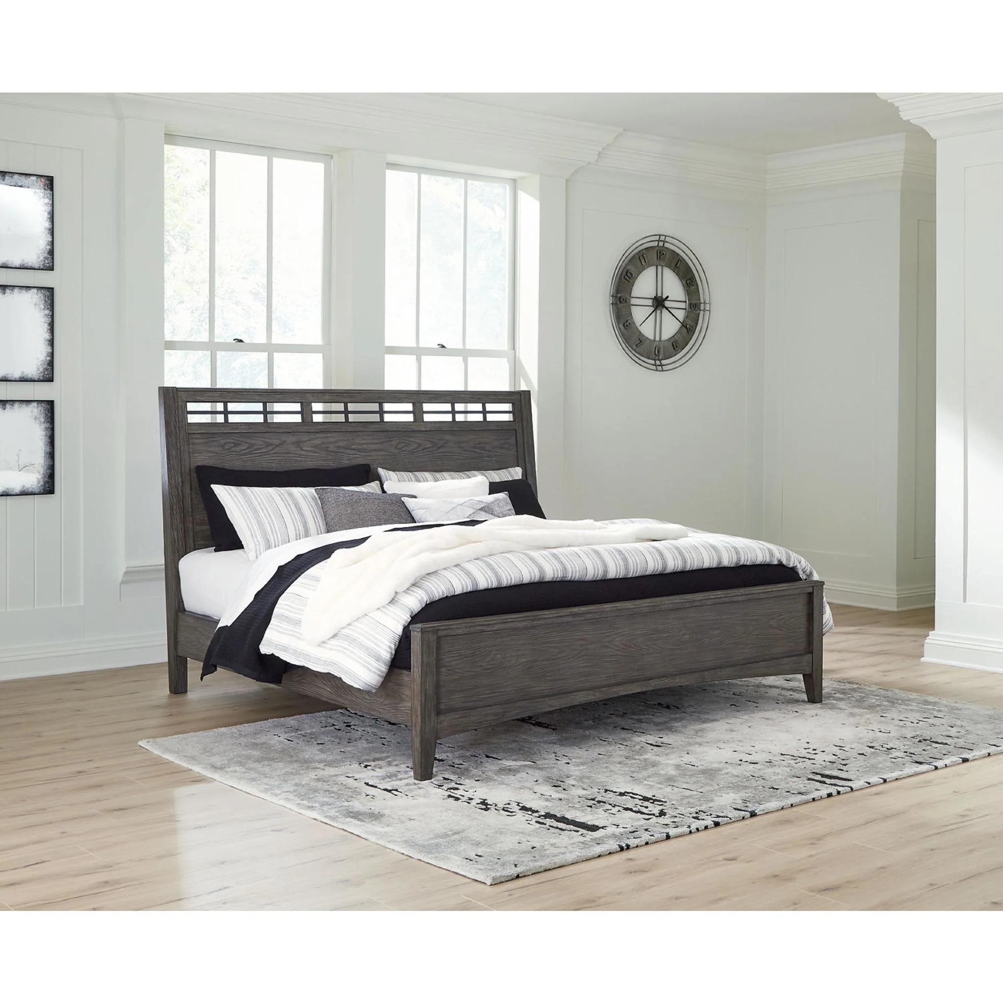 Montillan 5 Piece Panel Bedroom - Image 9