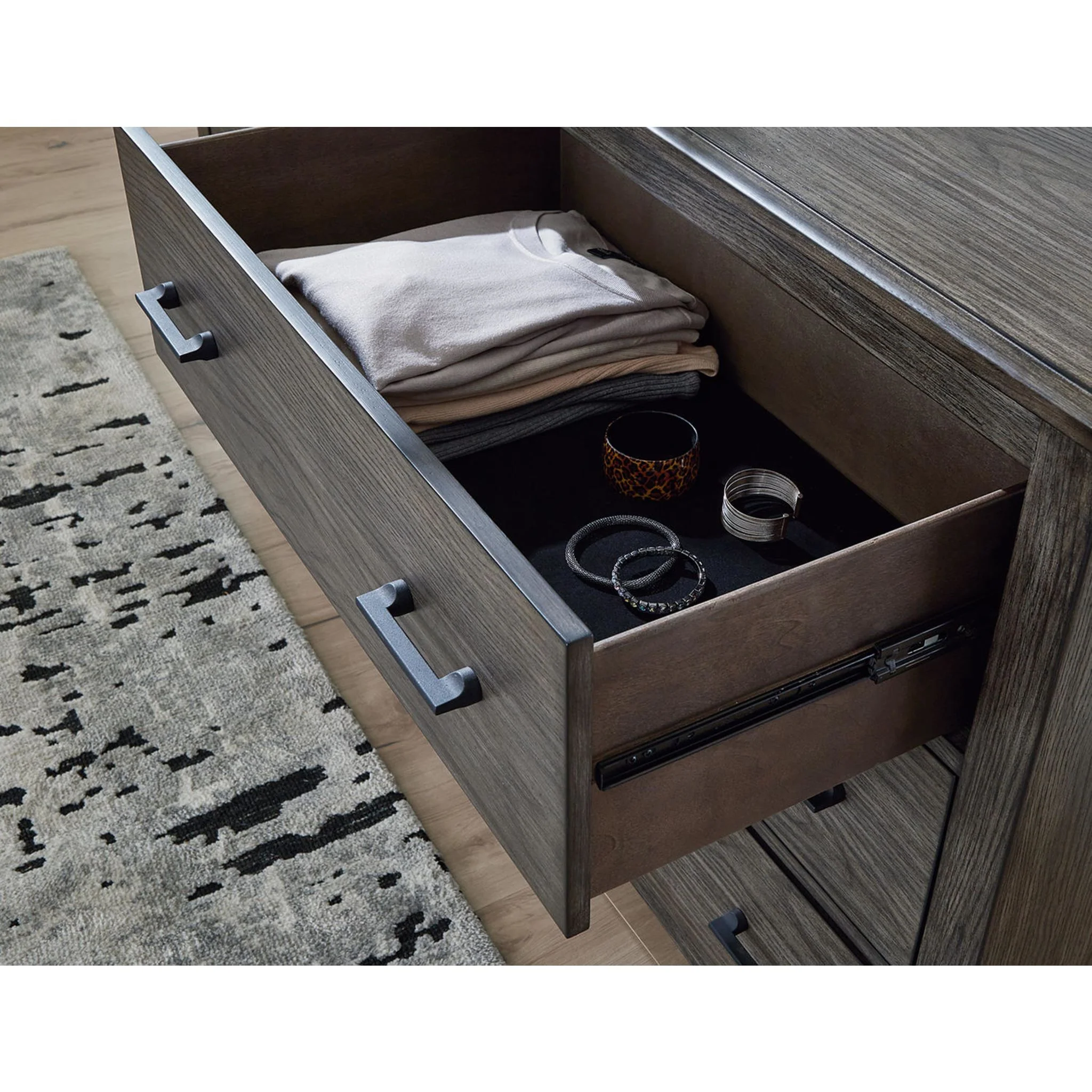 Montillan Dresser and Mirror - Image 3