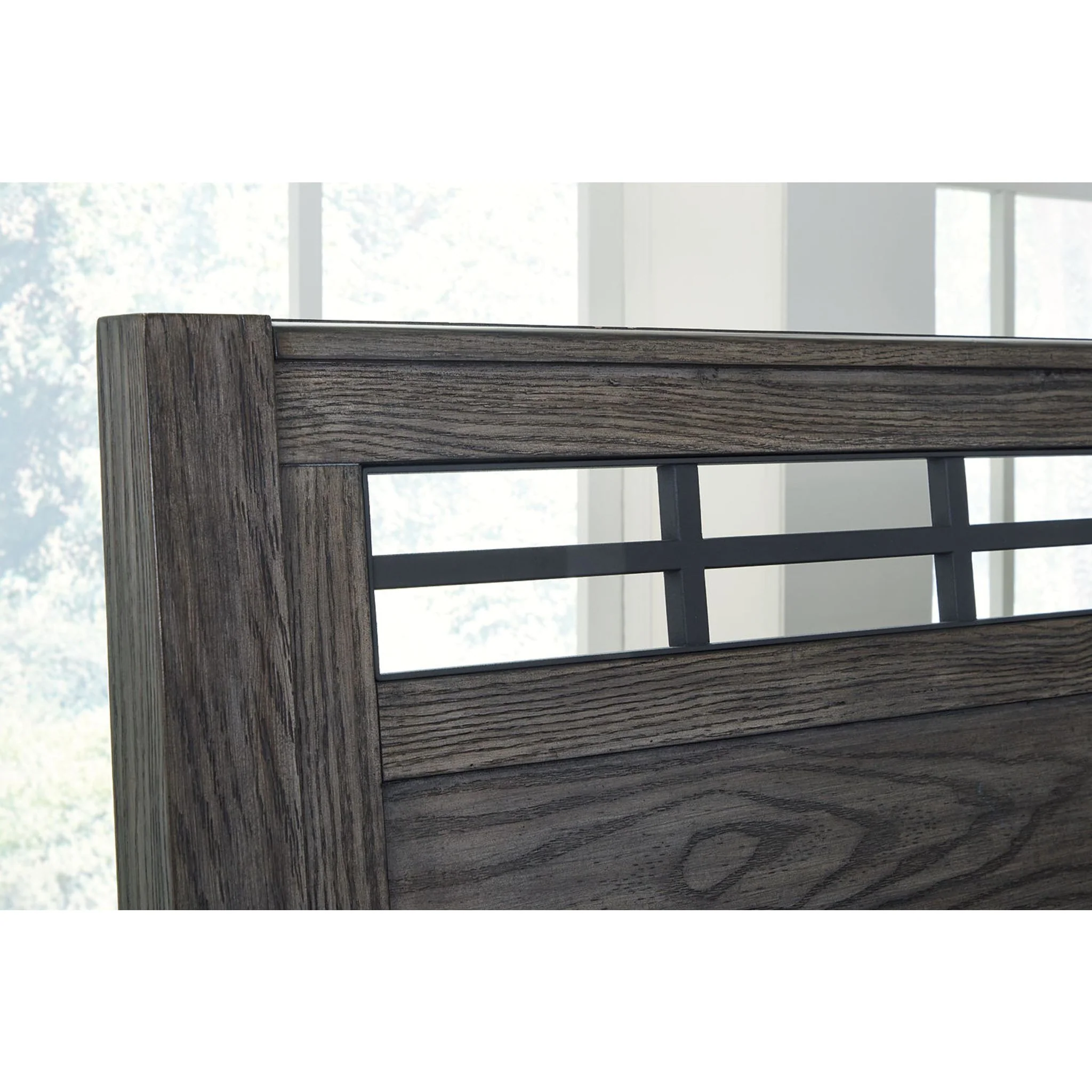Montillan Panel Bed - Image 18