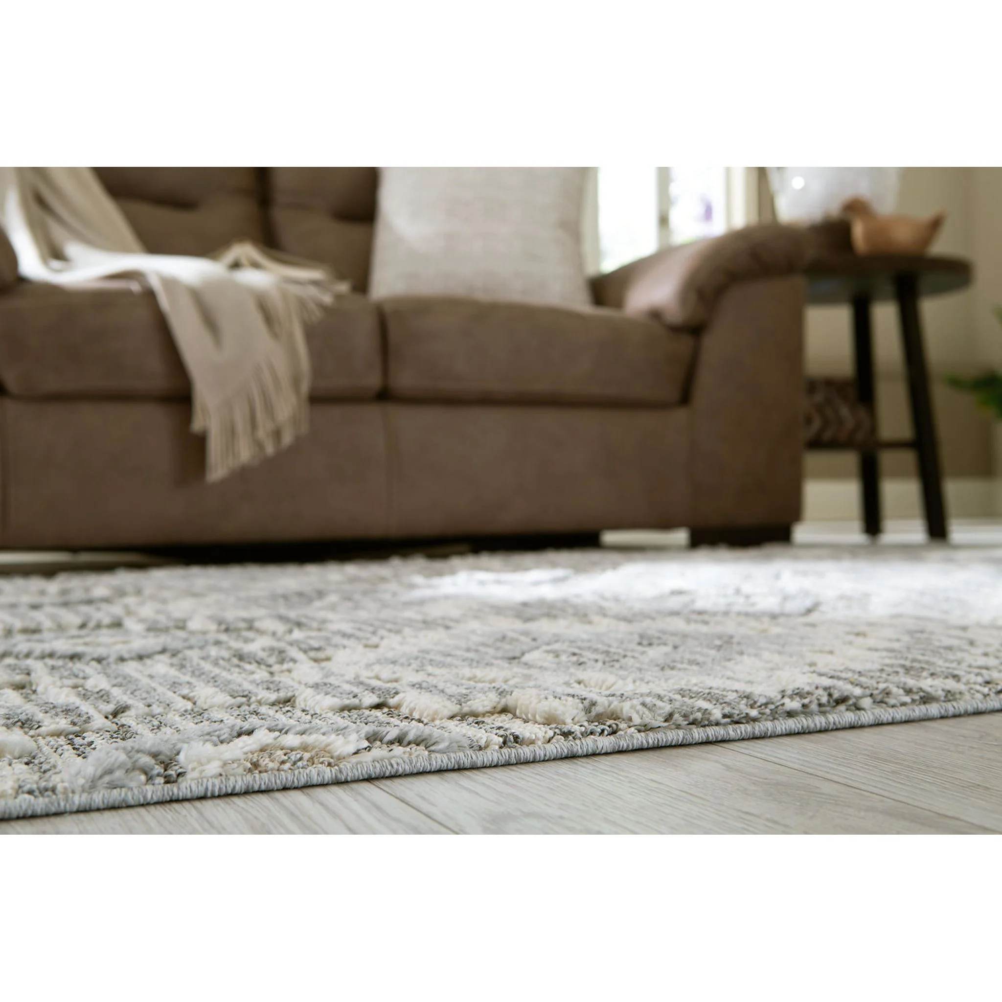 Monwick Area Rug - Image 5