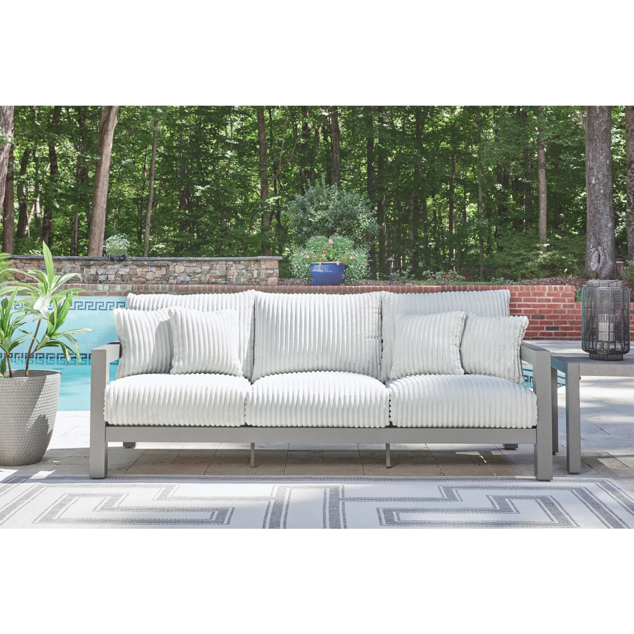 Moonlight View 3 Piece Outdoor Seating - Image 10