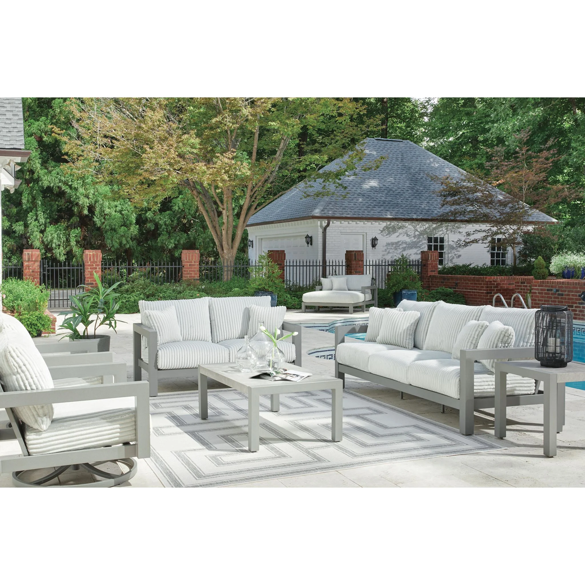 Moonlight View 5 Piece Outdoor Seating - Image 36