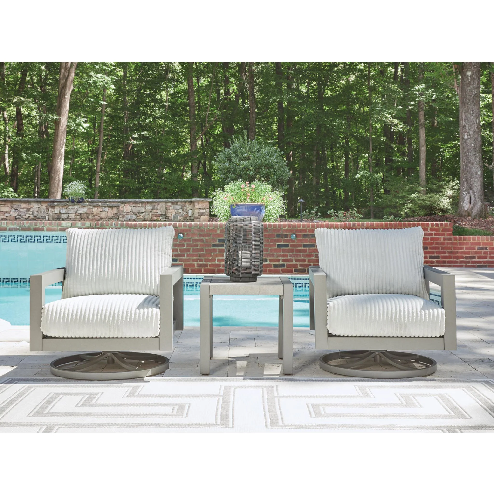 Moonlight View Outdoor Swivel Lounge Chair with Cushion - Image 3
