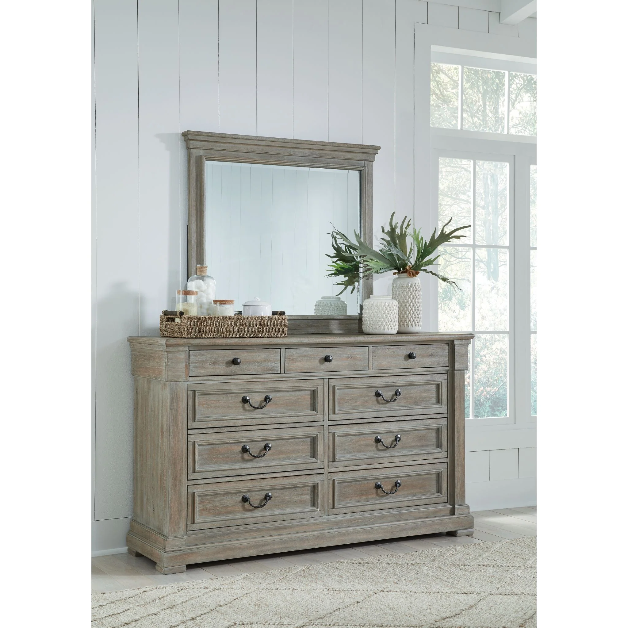 Moreshire Dresser and Mirror - Image 2