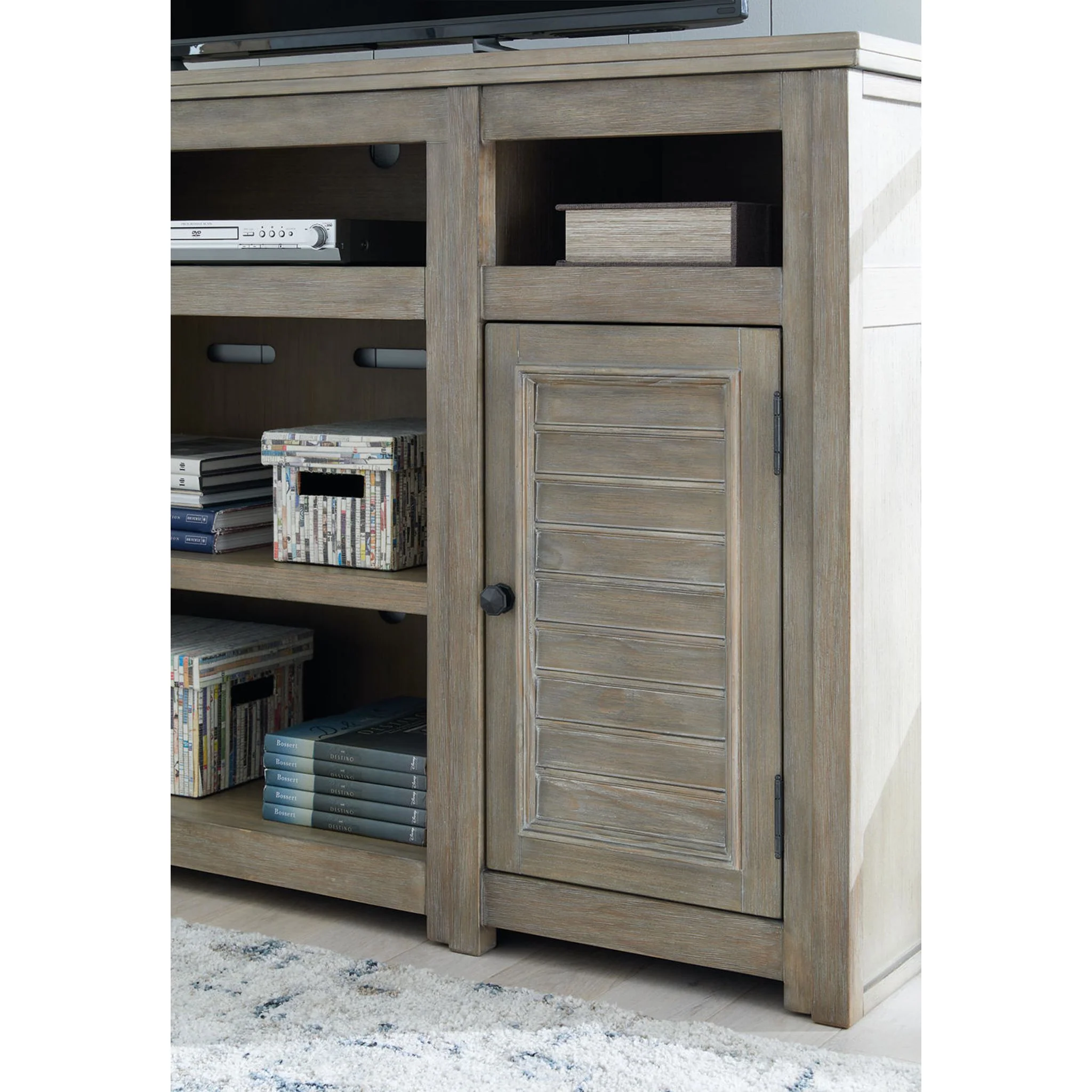 Moreshire TV Stand - Image 4
