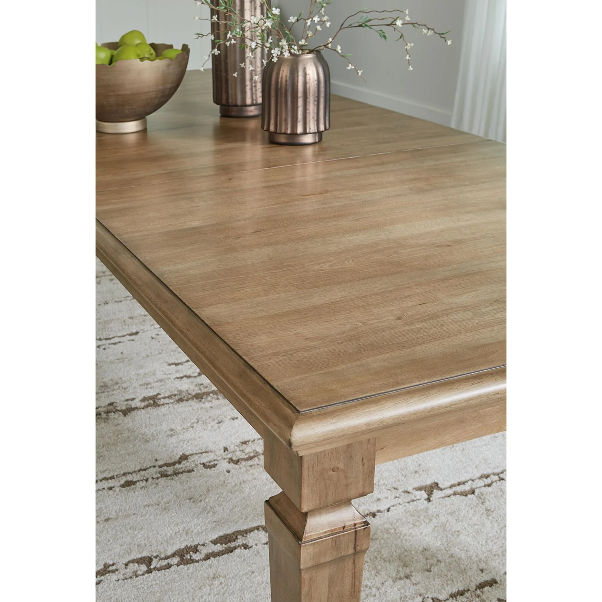 Mylarken-Exclusive Dining Set - Image 10