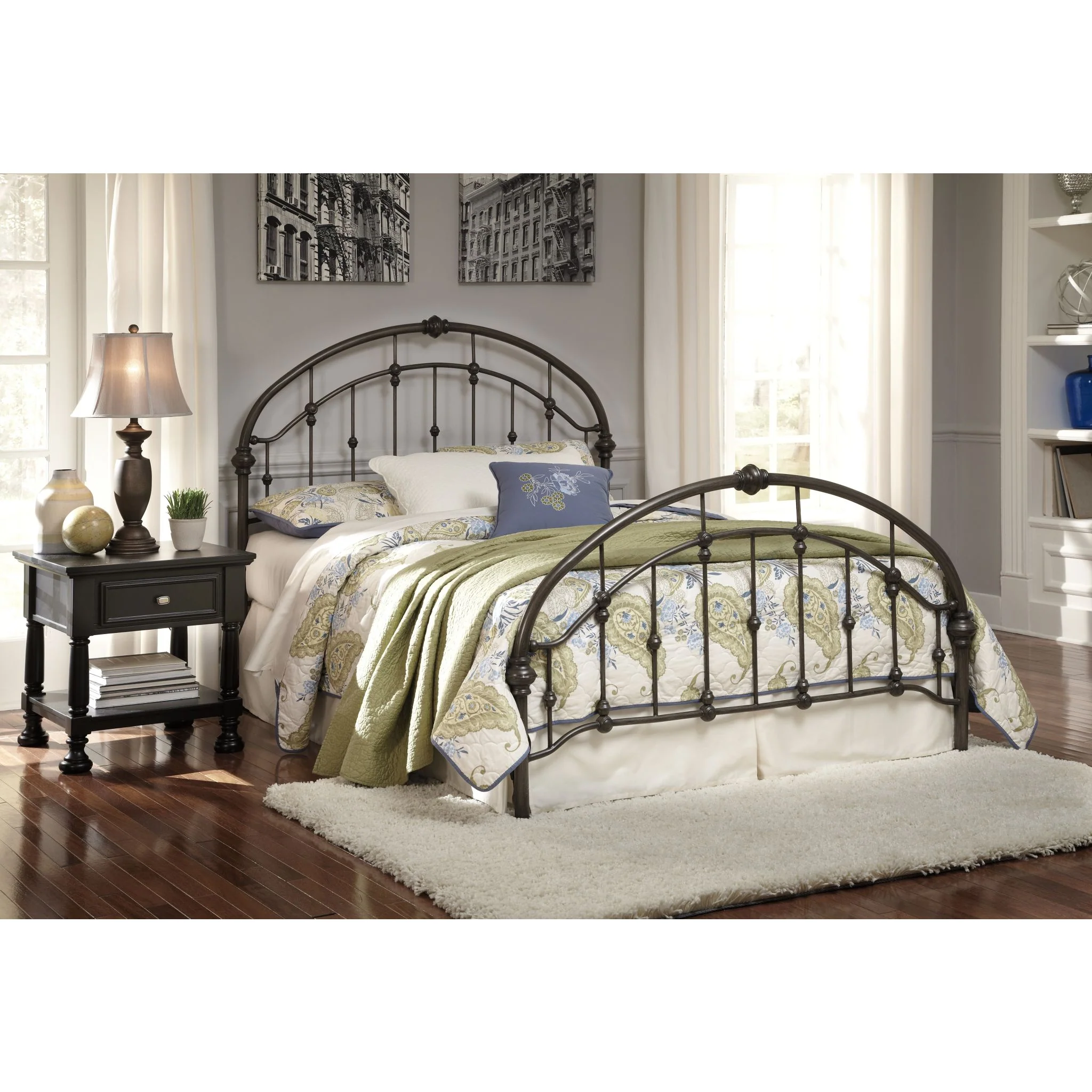 Nashburg 3 Piece Bed - Image 7