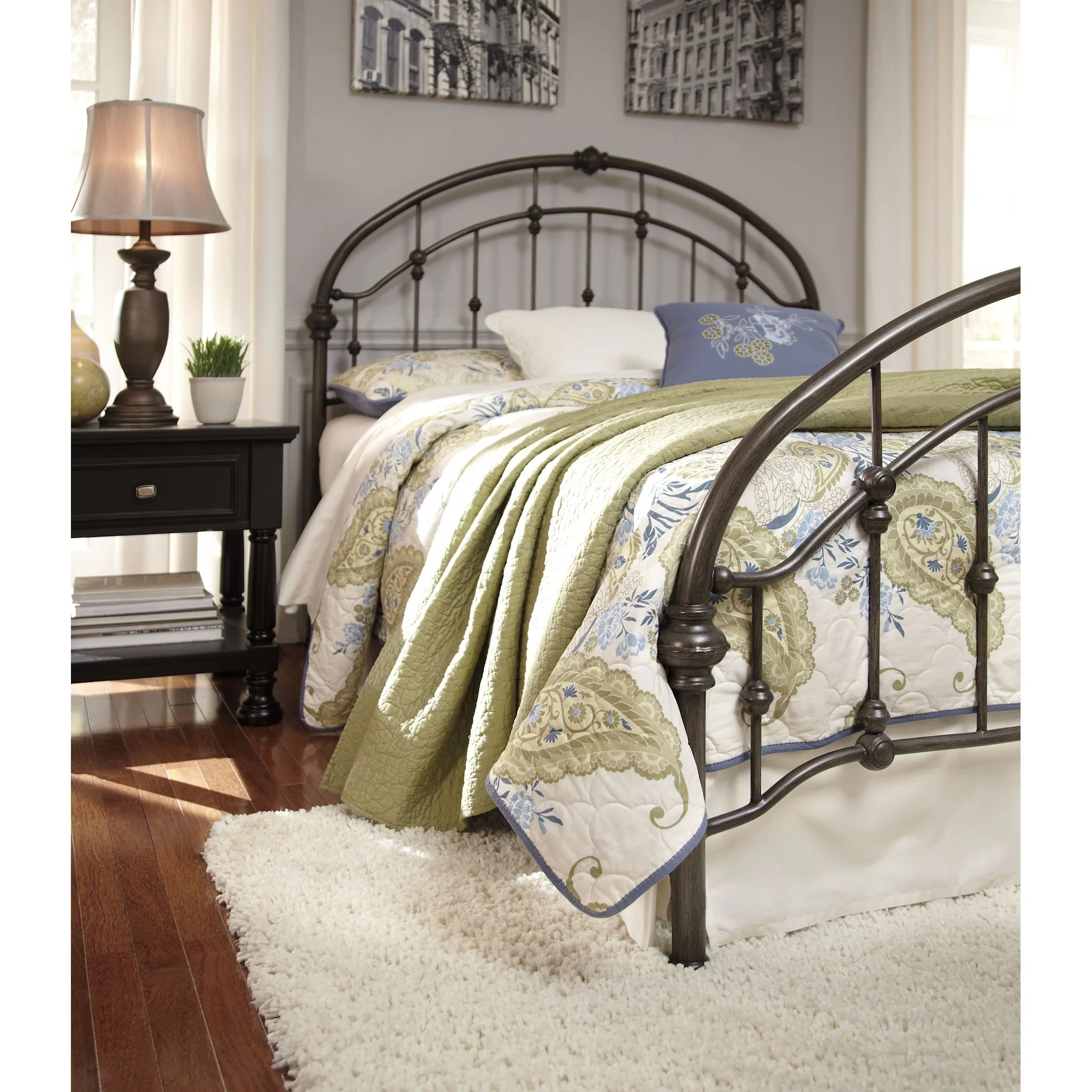 Nashburg 3 Piece Bed - Image 8