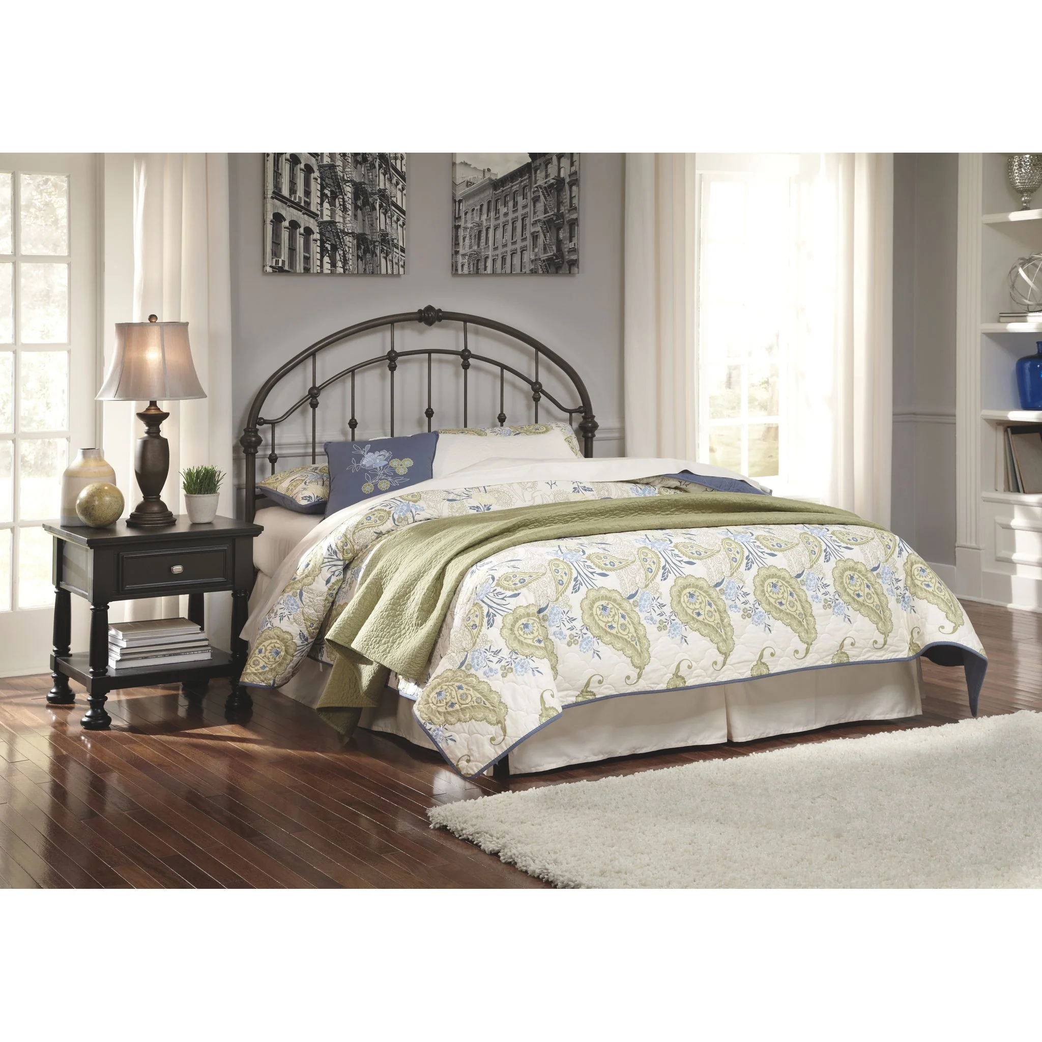 Nashburg Queen Metal Headboard - Image 4