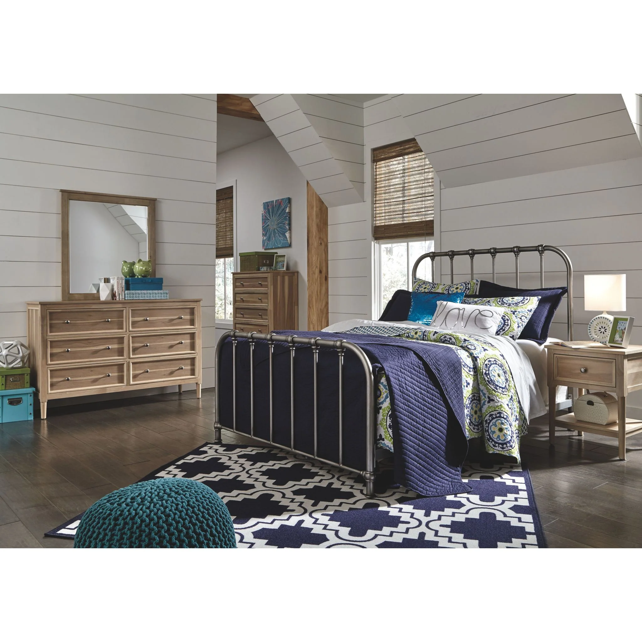 Nashburg Twin Metal Bed - Image 5