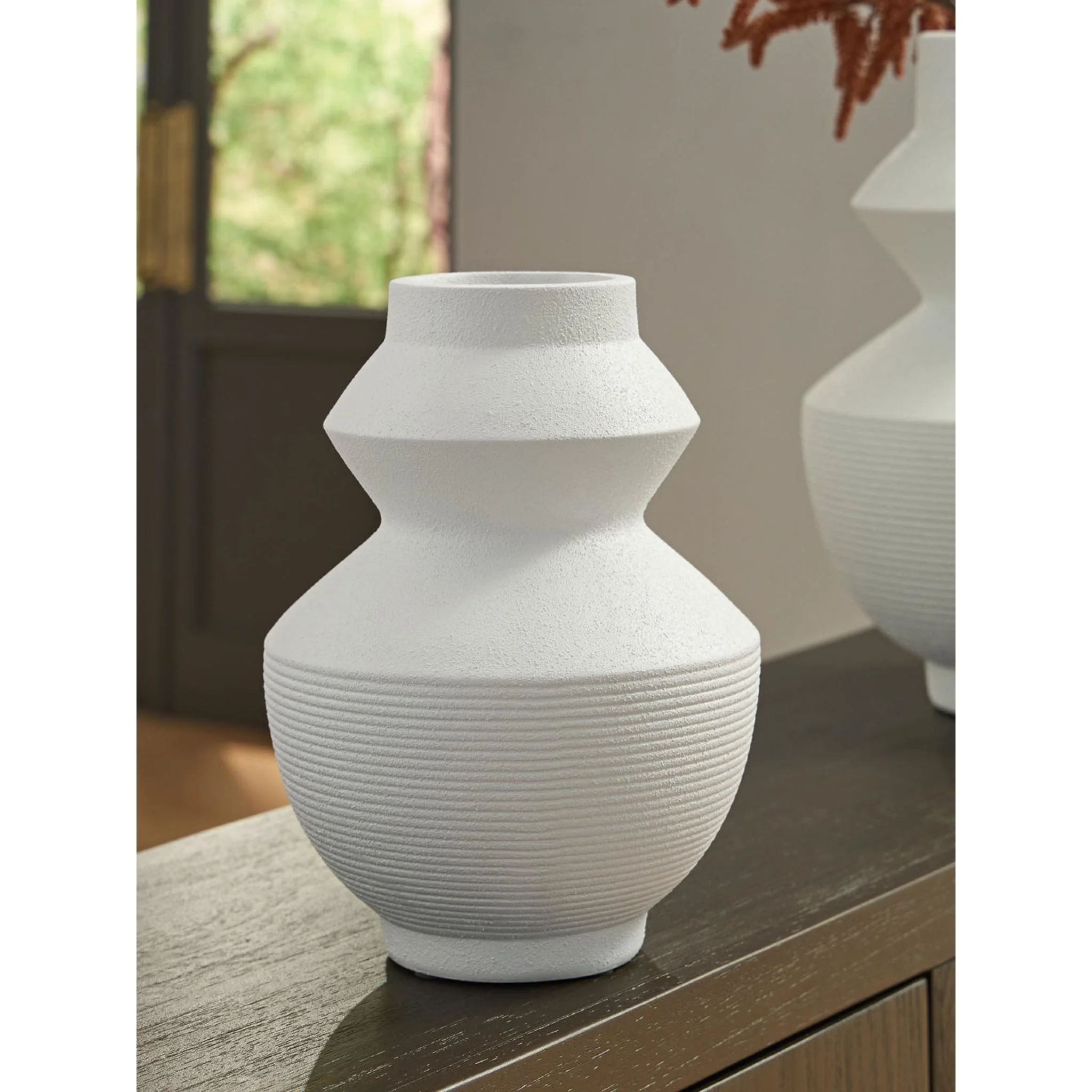 Naveen Vase - Image 2