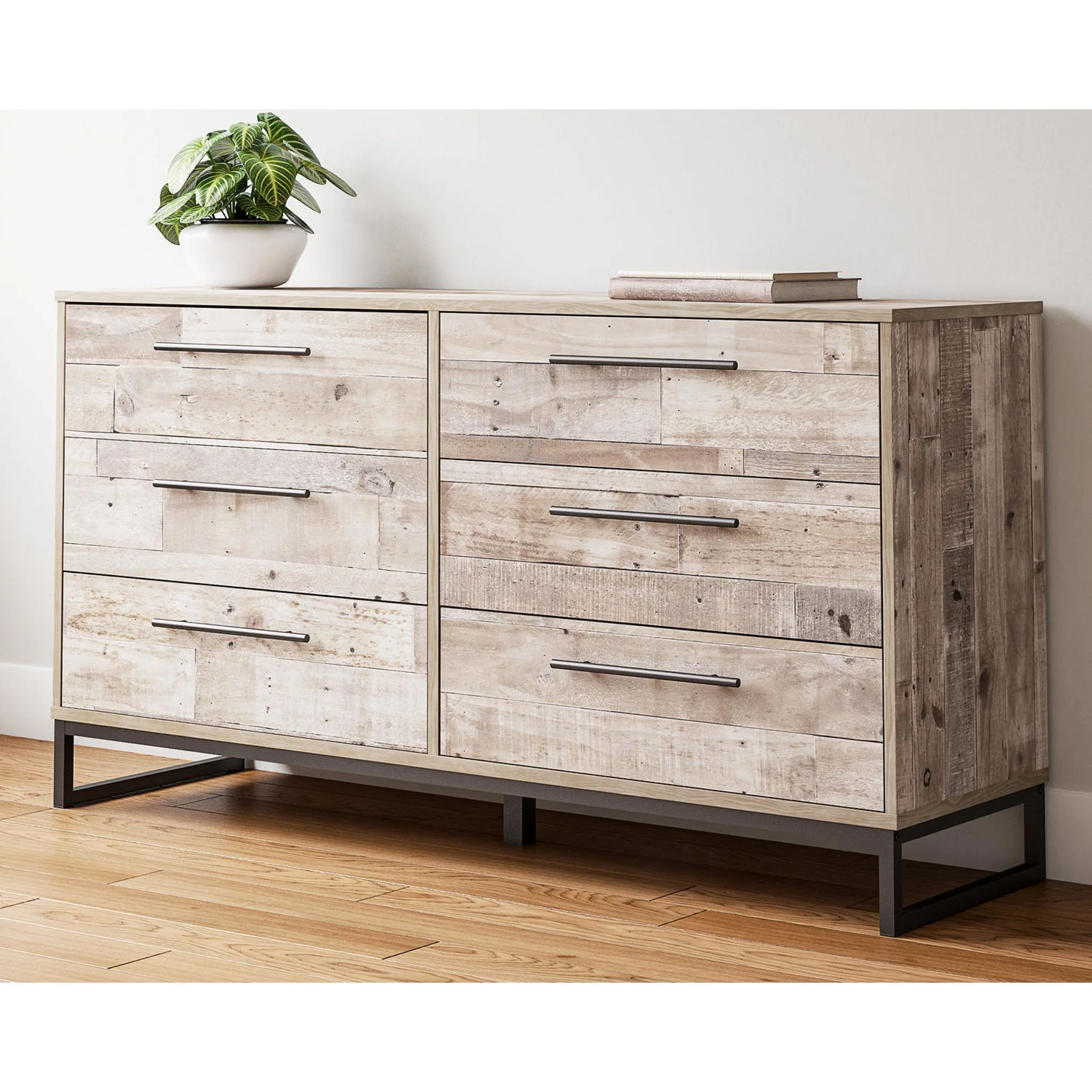 Neilsville Dresser - Image 10