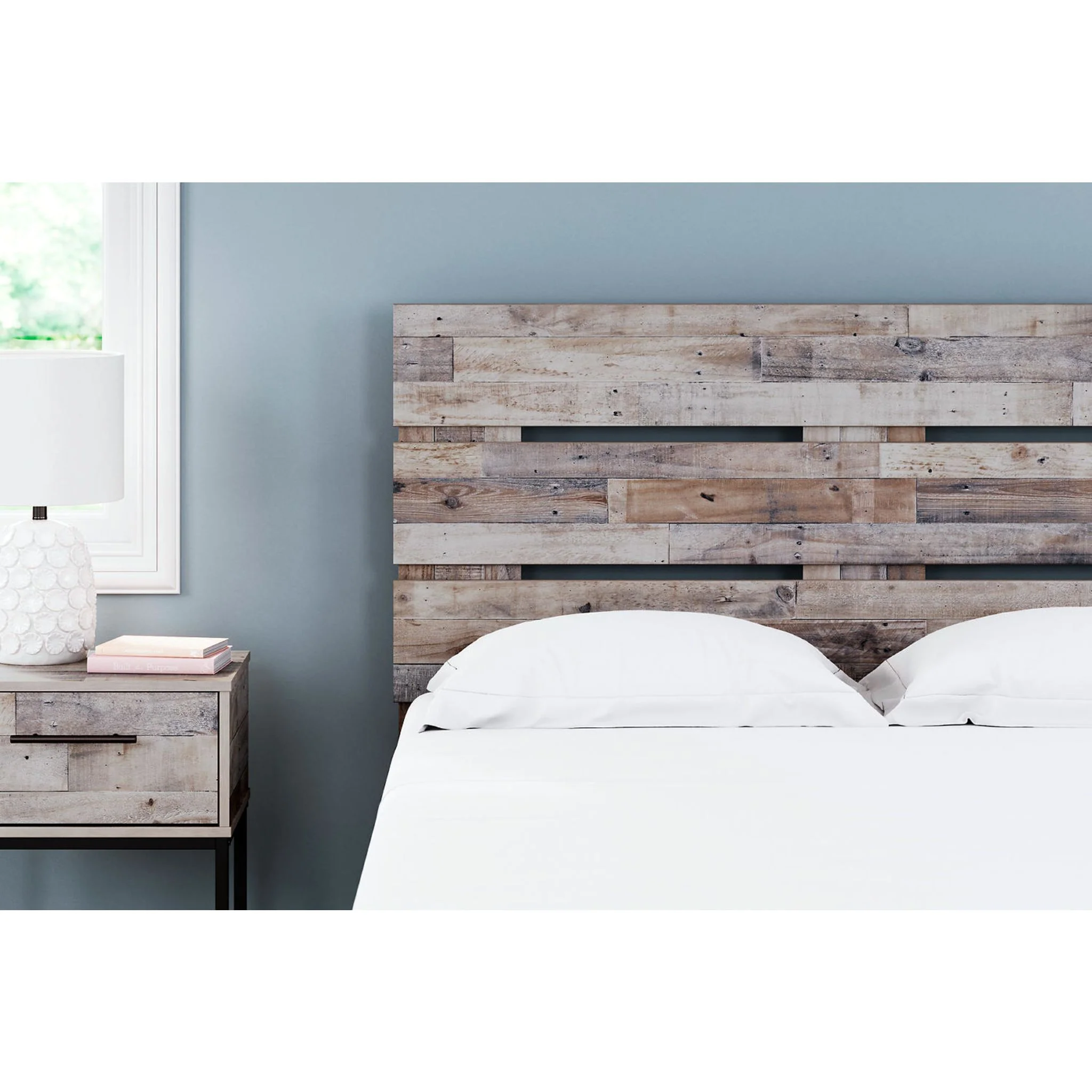 Neilsville Queen Panel Headboard - Image 2