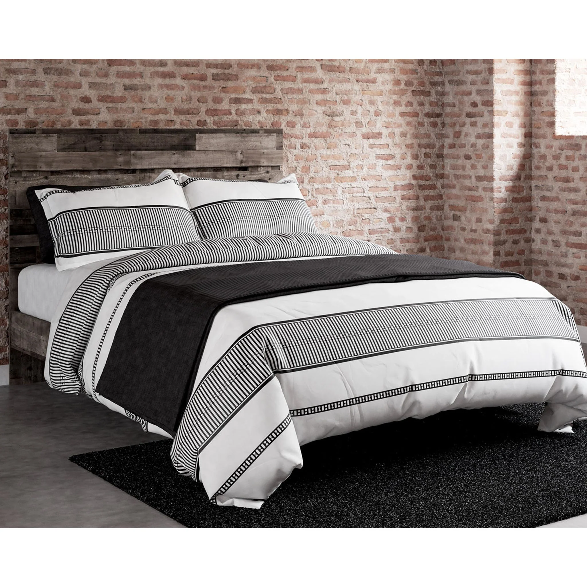 Neilsville Queen Platform Bed - Image 12