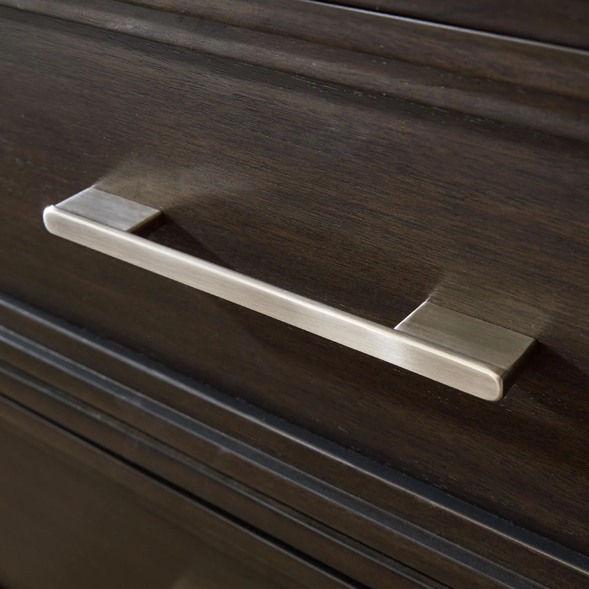 Neymorton Dresser - Image 9