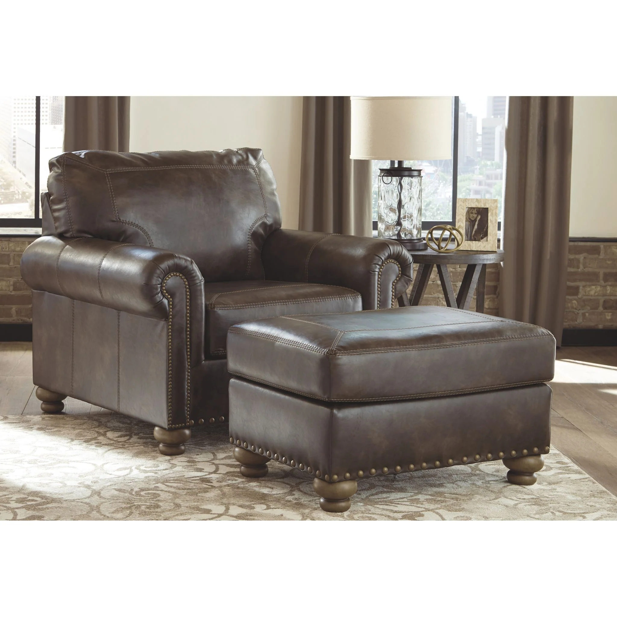 Nicorvo Chair - Image 3