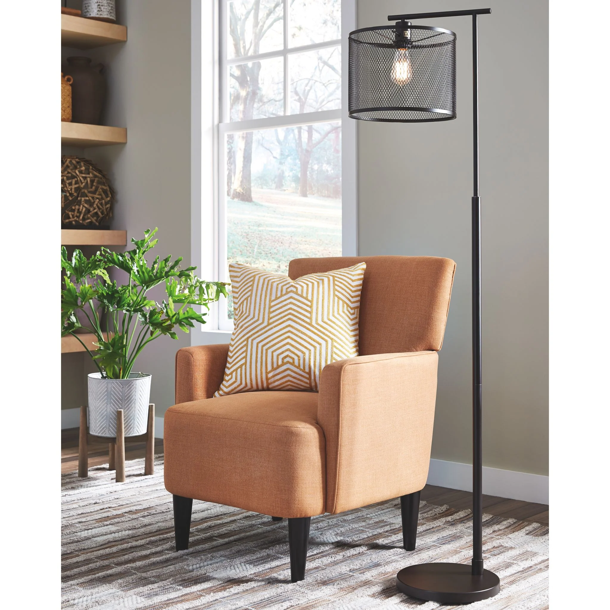 Nolden Floor Lamp - Image 3