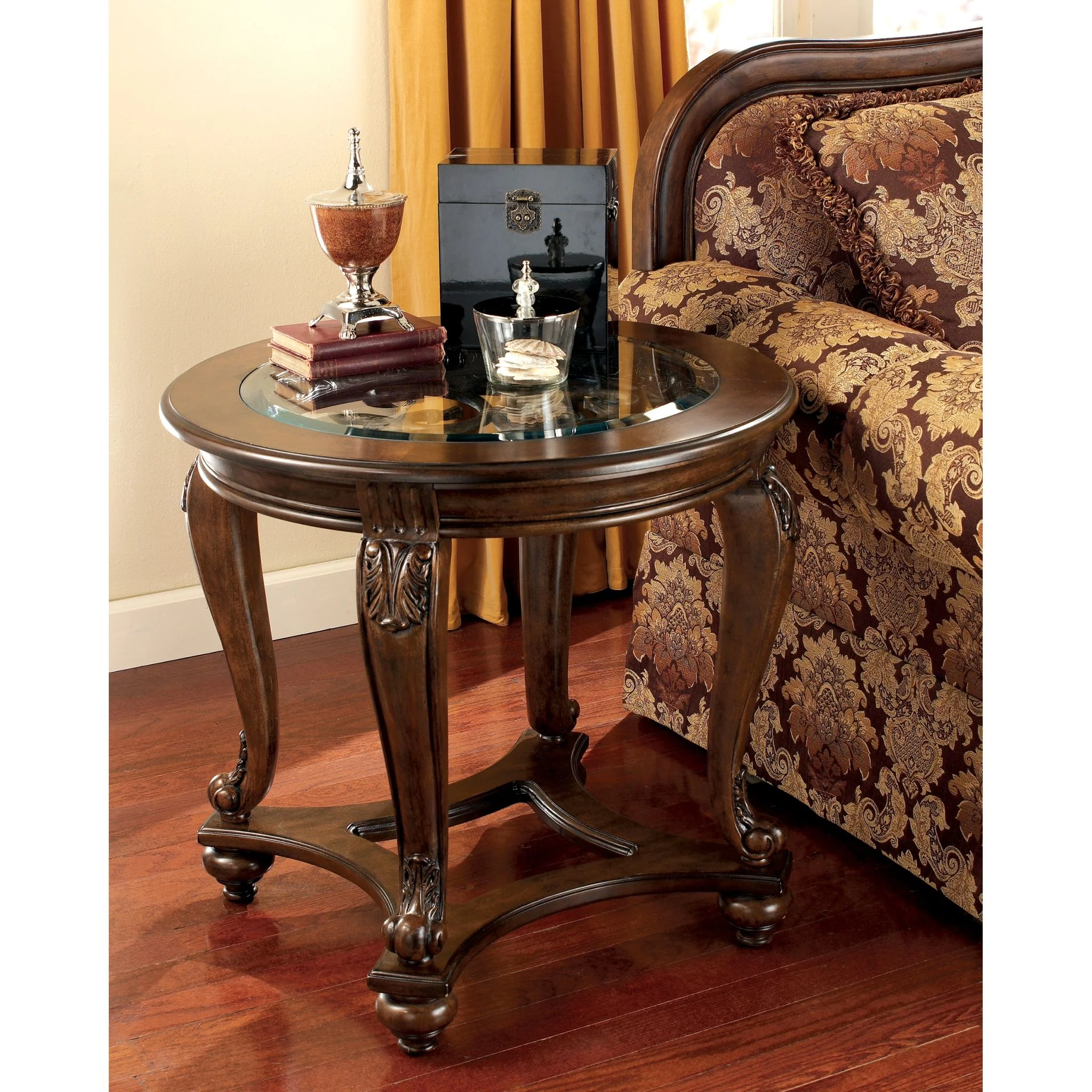 Norcastle Round End Table - Image 2