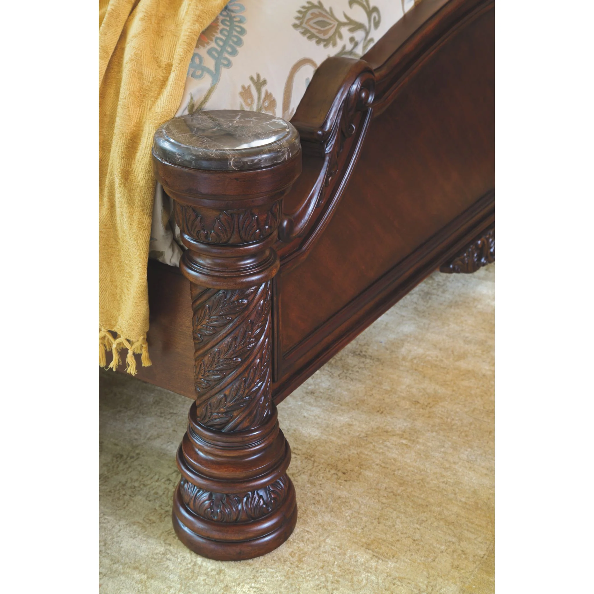 North Shore 3 Piece Panel Bed - Image 15