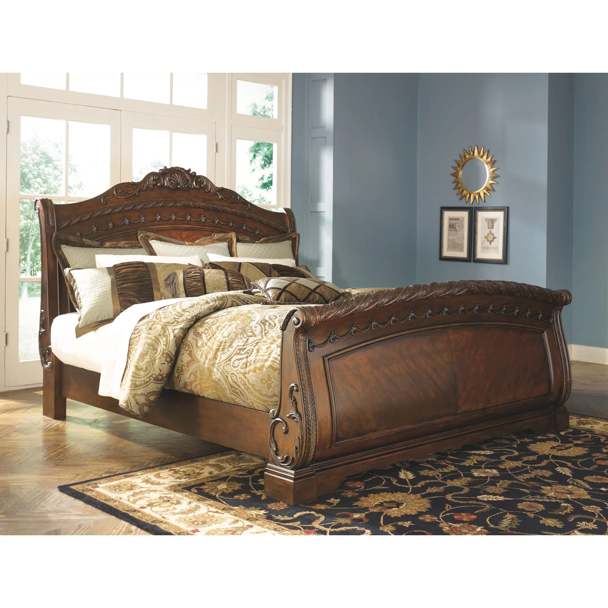 North Shore 3 Piece Sleigh Bed - Image 2