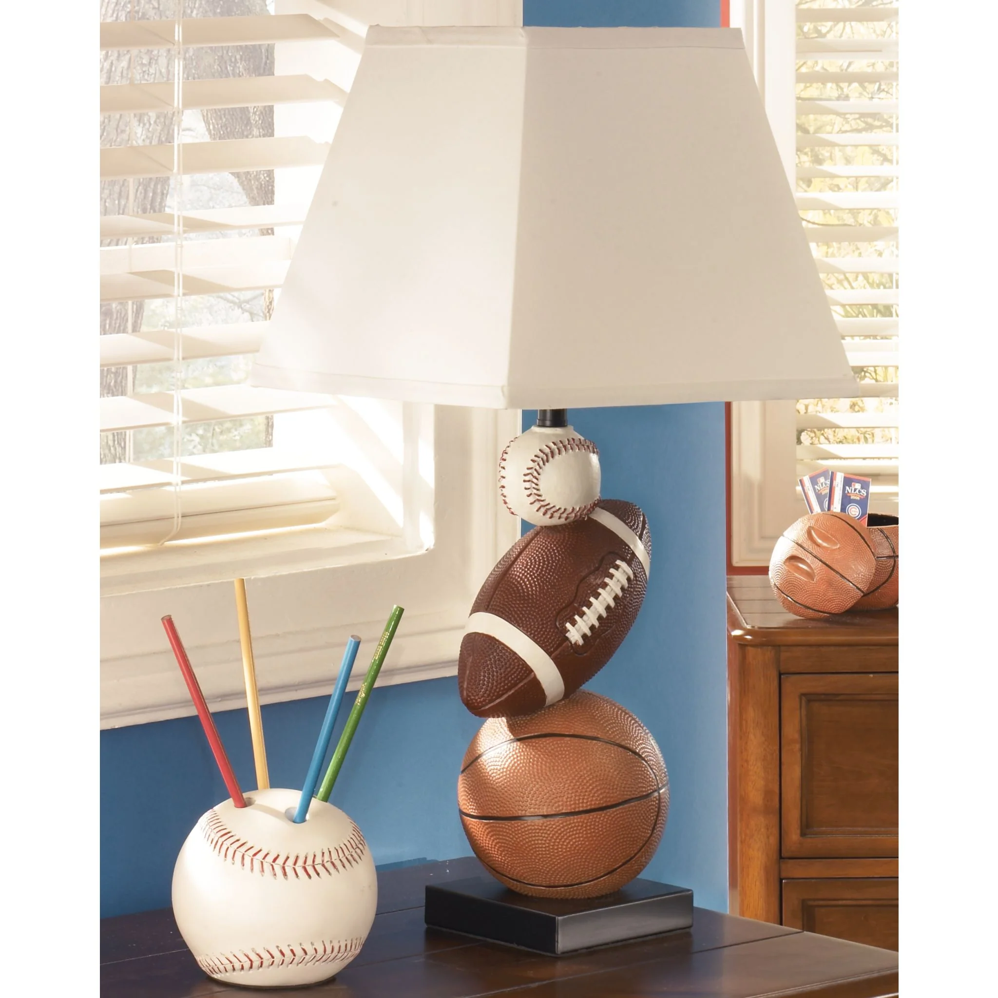 Nyx Table Lamp (Single) - Image 3