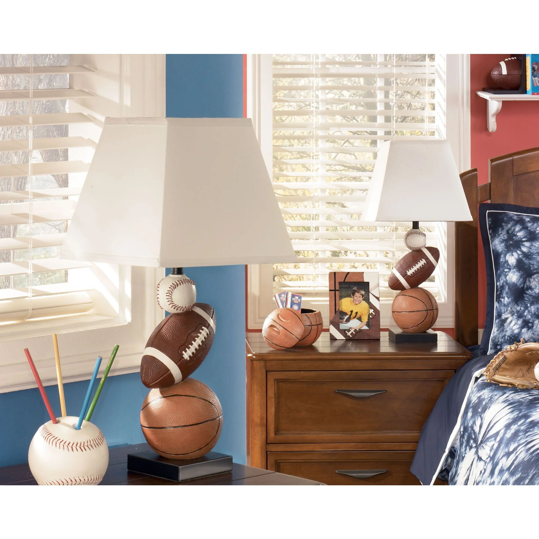 Nyx Table Lamp (Single) - Image 4